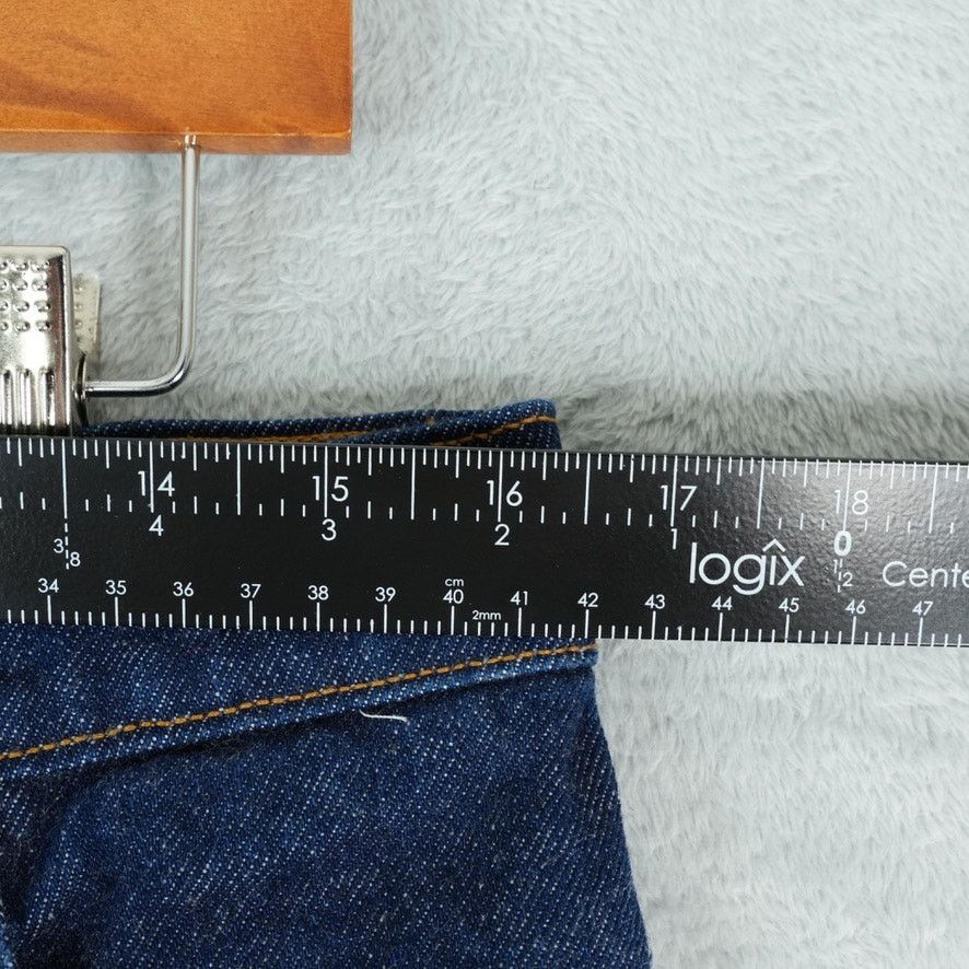 Levi's Vintage 90s Levis 551 Jeans 16 Short Relaxed Fit Tapered Leg Size 38" / US 16 / IT 52 - 4 Thumbnail