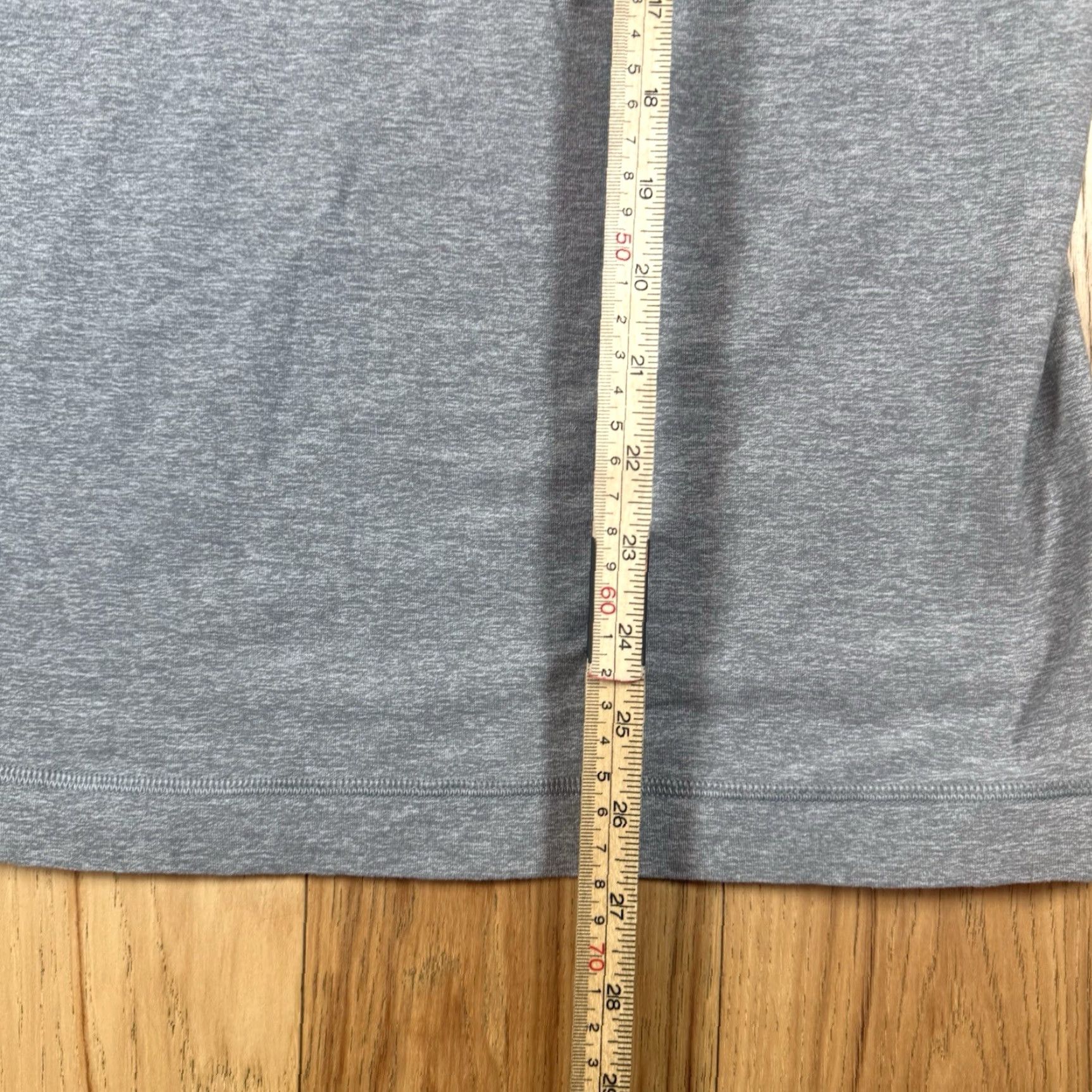 Lululemon Lululemon Pullover Mens L Gray 1/4 Zip Workout Sweater Gym Casual Mens Size US L / EU 52-54 / 3 - 8 Thumbnail