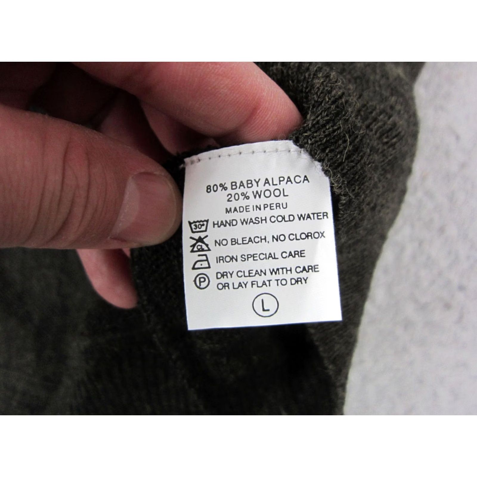 Vintage VINTAGE Peru Unlimited Sweater Mens Large Green Knit Alpaca Wool V-Neck 90s Size US L / EU 52-54 / 3 - 4 Thumbnail