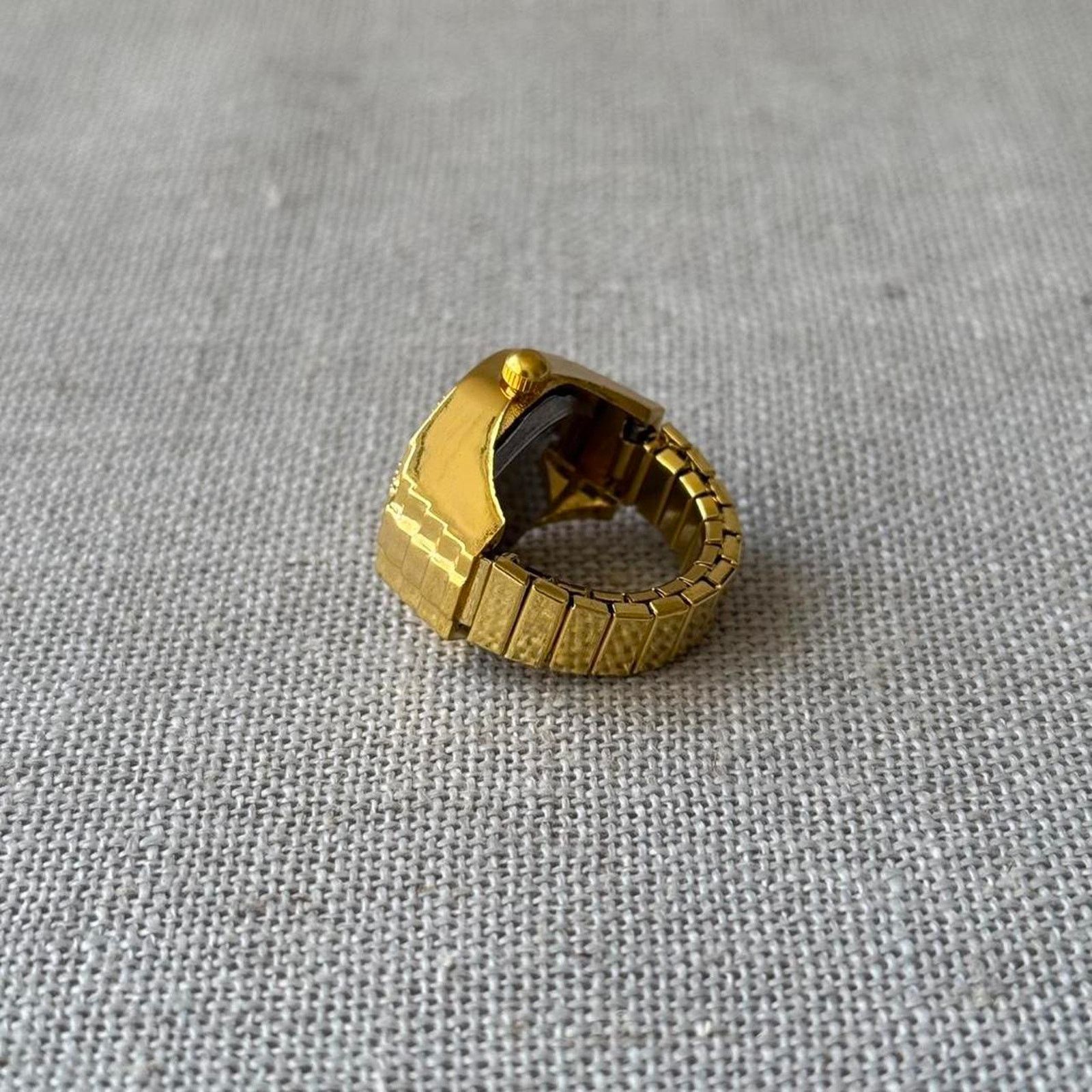Other Unique vintage style gold ring Size ONE SIZE - 3 Thumbnail