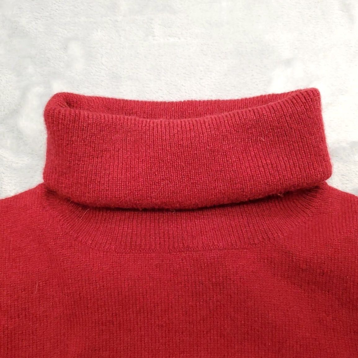 Vintage Alex Marie Sweater Womens S Maroon 100% Cashmere Wool Turtle Neck Classic READ Cardigan Knit Long Sleeve Pockets Solid Casual Red 1990s Womens Size S / US 4 / IT 40 - 6 Thumbnail