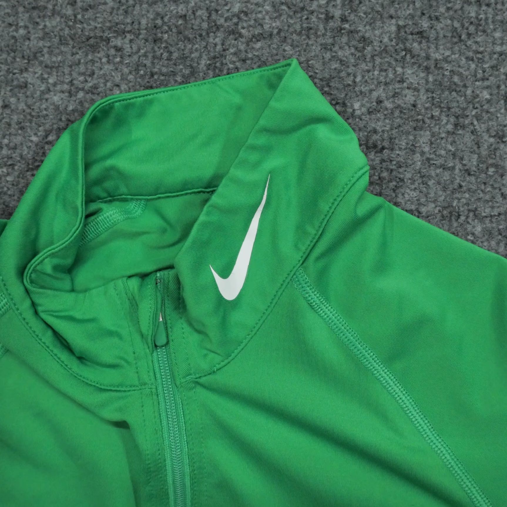Nike Nike Shirt Womens XL Green Dri-FIT Pro Long Sleeve Mock Neck Zip Thumb Holes Casual Pullover Size XL / US 12-14 / IT 48-50 - 2 Thumbnail