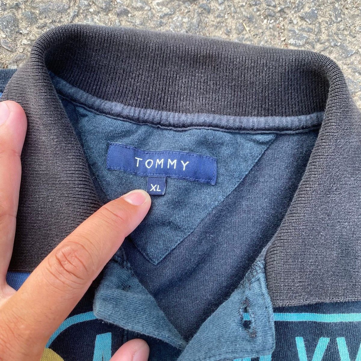 Tommy Hilfiger RARE ‼️ Tommy Hilfiger Size US XL / EU 56 / 4 - 3 Thumbnail