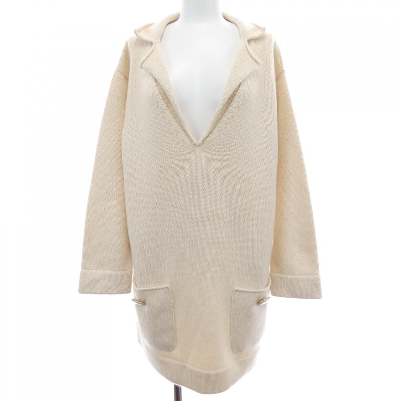 Chanel Chanel Chanel Cashmere Knit Textile Tops P47679K06042 DUTY FREE for USA Size ONE SIZE - 1 Thumbnail