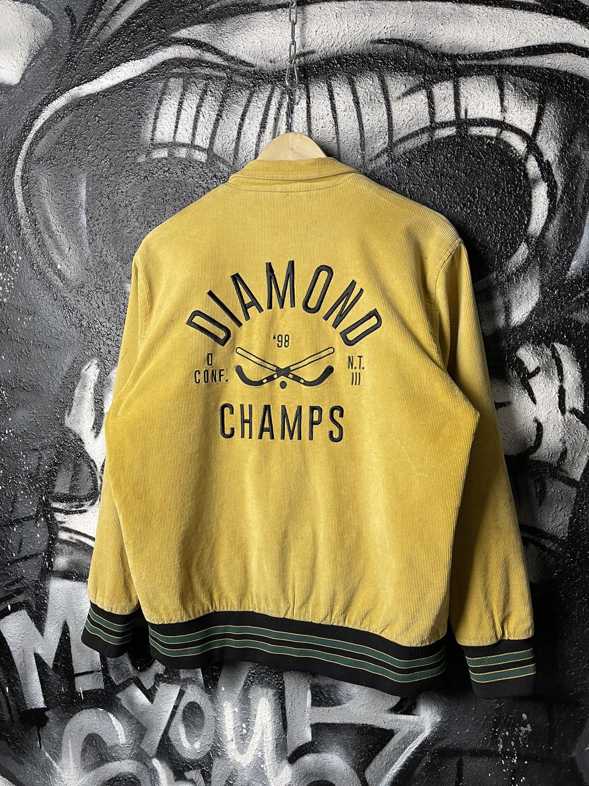 Diamond Supply Co. Diamond Supply Co. Corduroy Stadium Varsity Jacket Men’s L Size US L / EU 52-54 / 3 - 2 Thumbnail