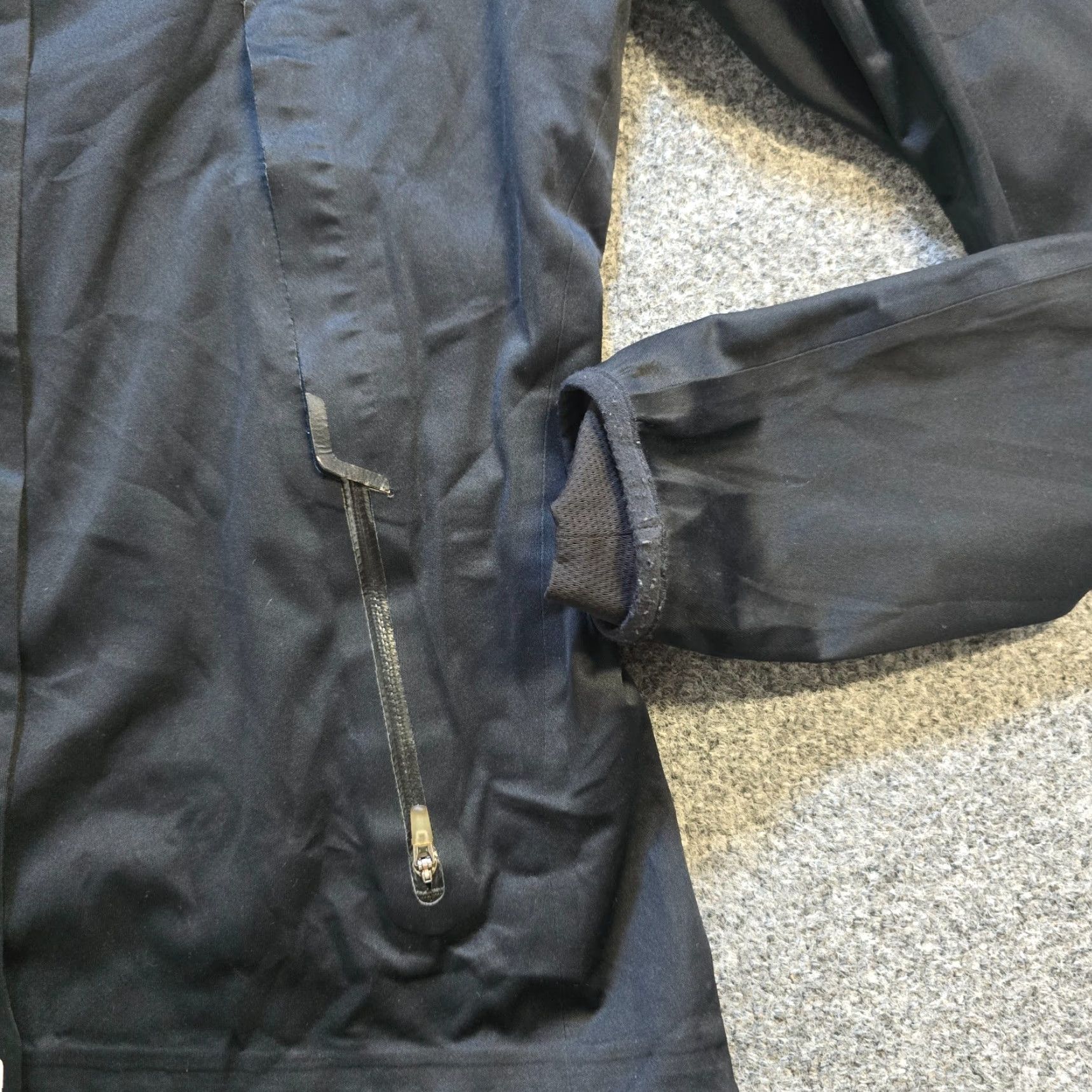 Nike Nike Jacket Women Size Small Black Storm Fit Running Full Zip Long Sleeve Casual Size S / US 4 / IT 40 - 3 Thumbnail