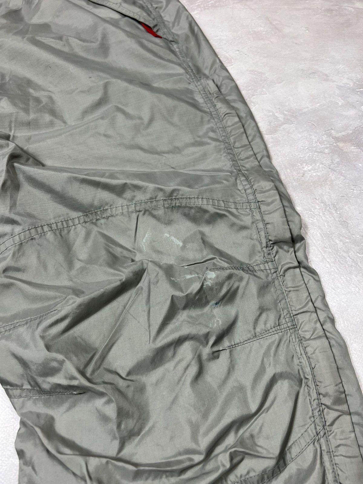 Ecko Unltd. Vintage Ecko Undl Made in Korea Distressed Nylon Pants Size US 34 / EU 50 - 6 Thumbnail