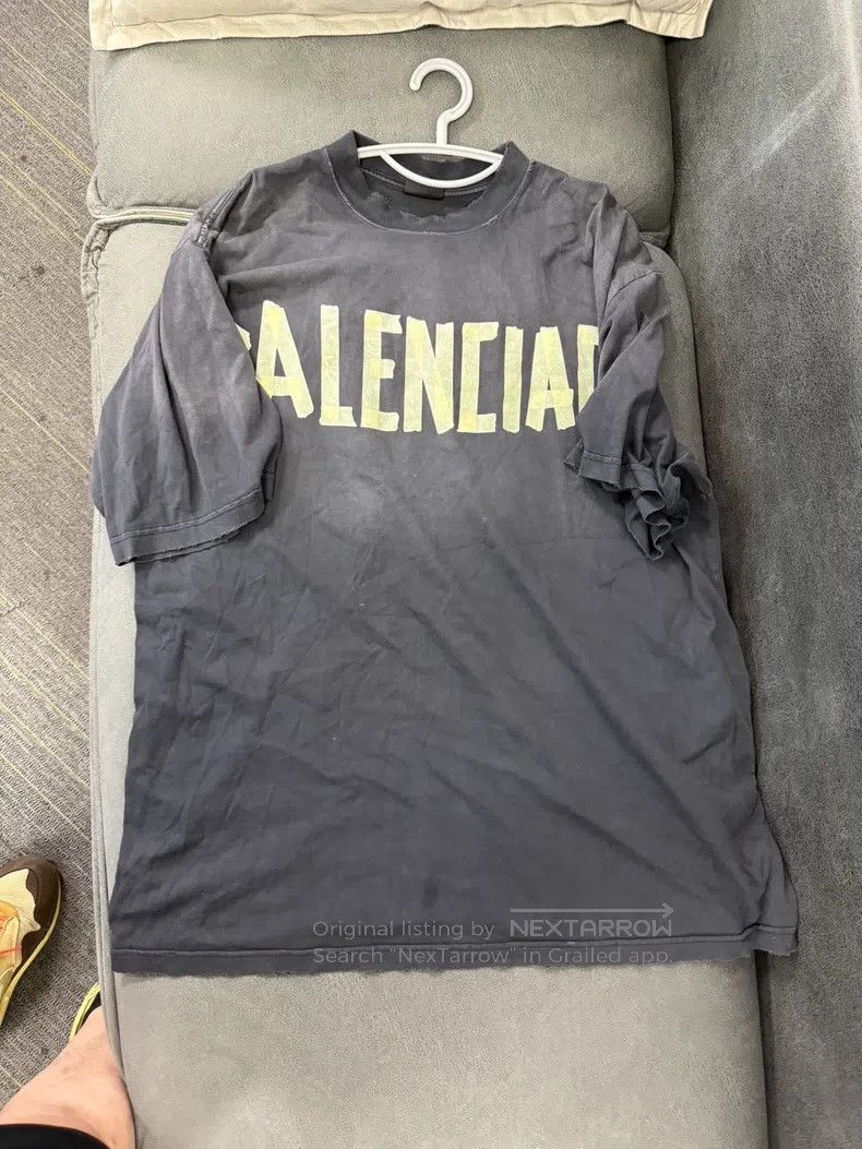 Balenciaga Balenciaga Tape Short Sleeve L Size Size US L / EU 52-54 / 3 - 1 Thumbnail