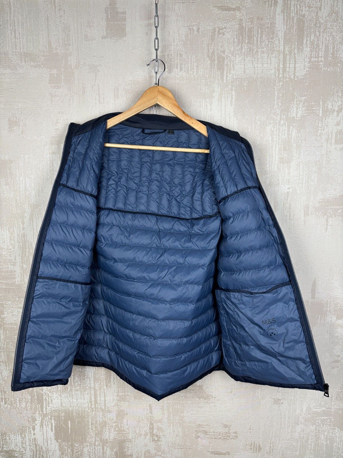 Marks & Spencer Marks and Spenser M&S Down Vest Gilet Size US XL / EU 56 / 4 - 9 Thumbnail