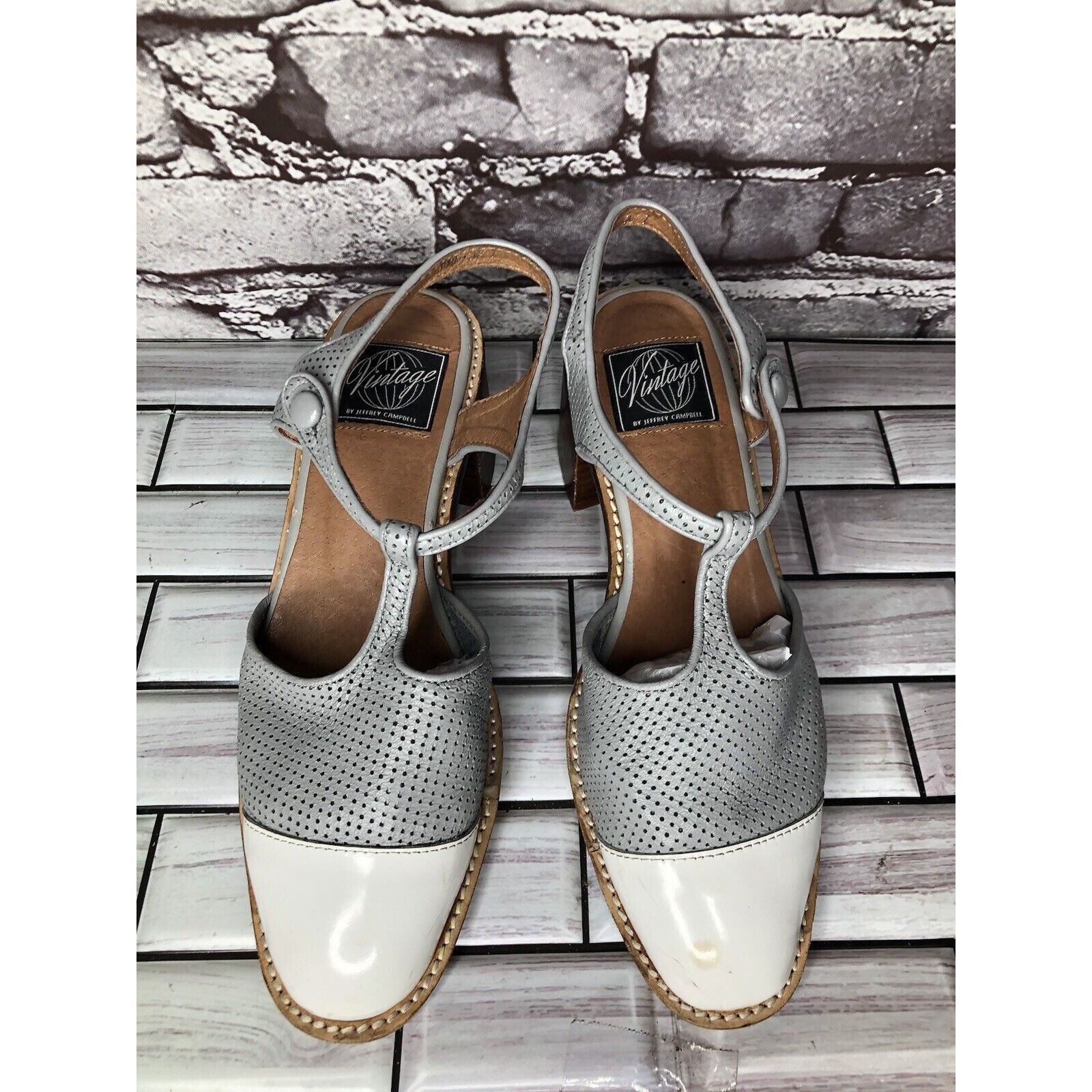 Jeffrey Campbell Vintage Jeffrey Campbell White Cap Gray Leather Perforated S Size US 7 / IT 37 - 11 Thumbnail