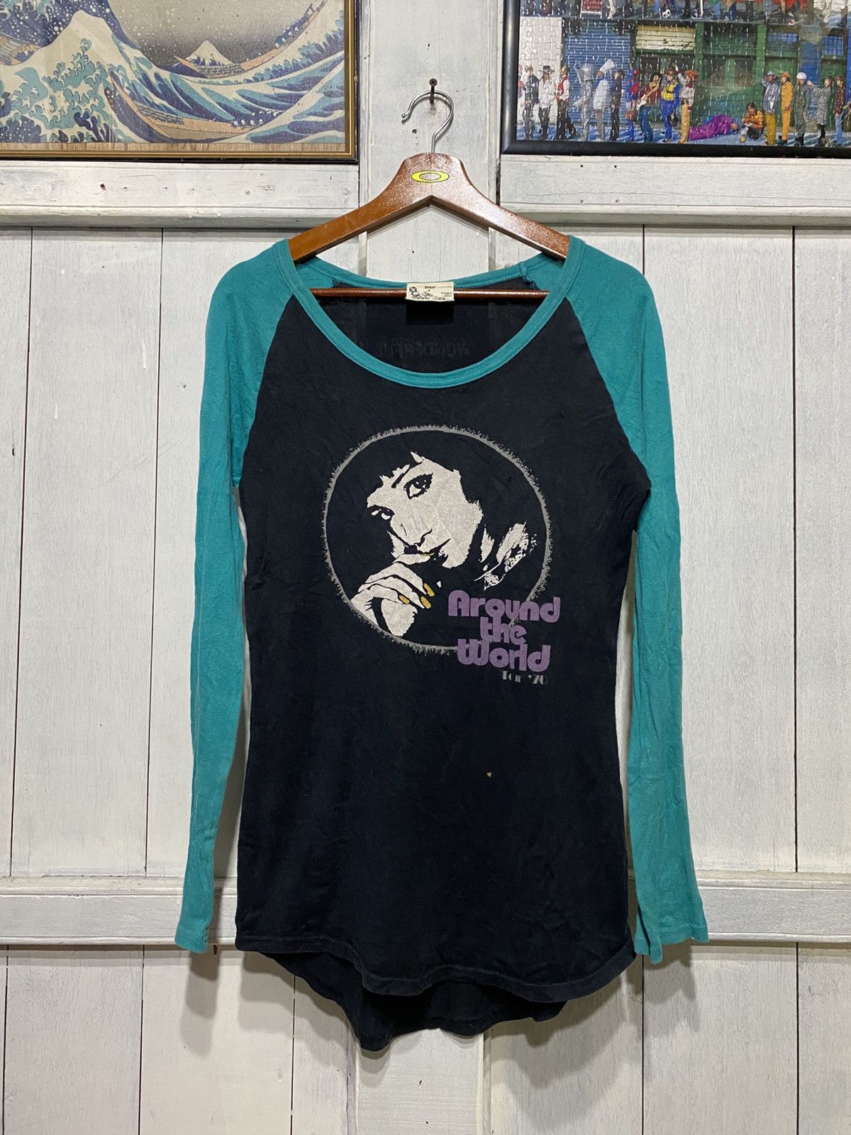 Hysteric Glamour × Japanese Brand × Vintage Vintage Sly Around The World 70's Raglan Tshirt Size S / US 4 / IT 40 - 1 Thumbnail