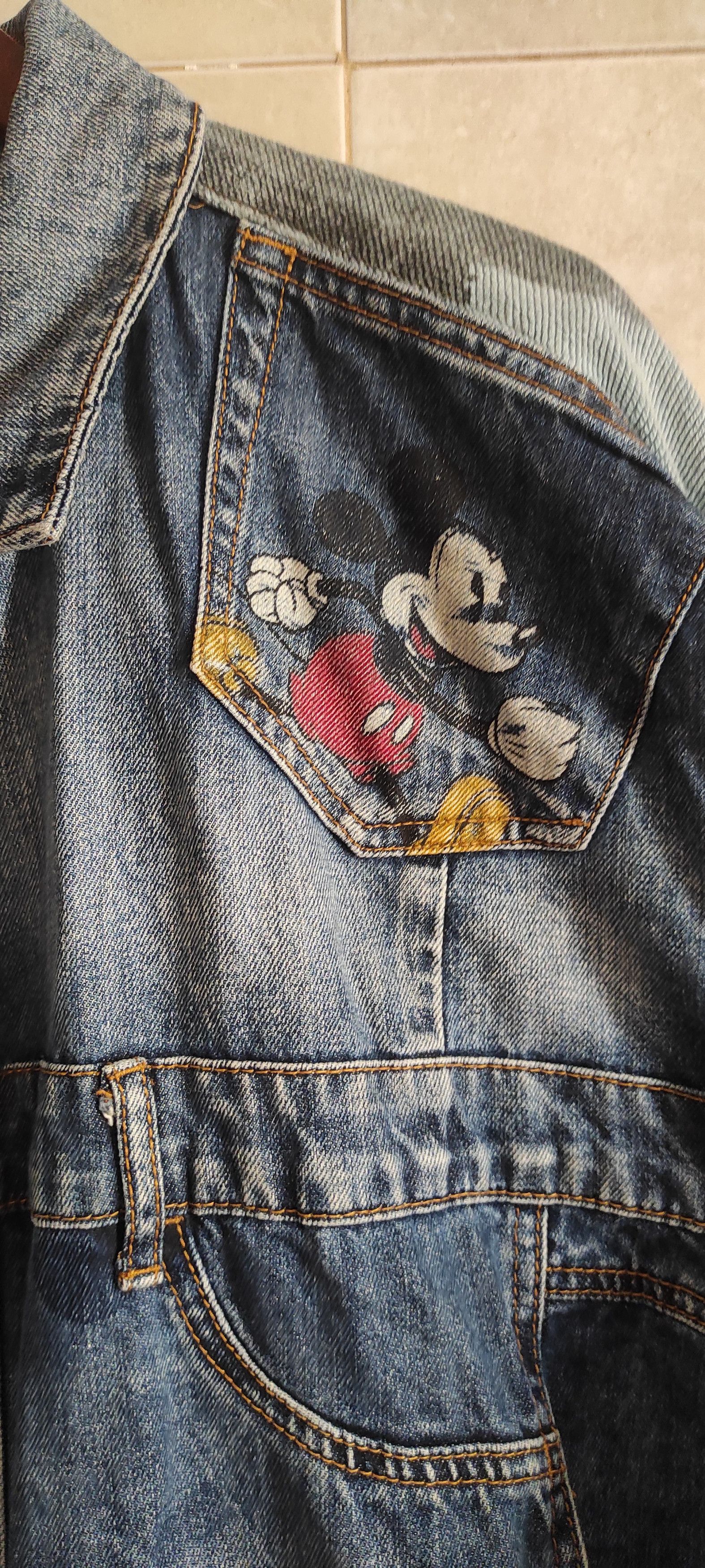 Desigual × Disney Desigual Women's Patchwork Mickey Mouse Graphic Denim Jacket Size M / US 6-8 / IT 42-44 - 4 Thumbnail