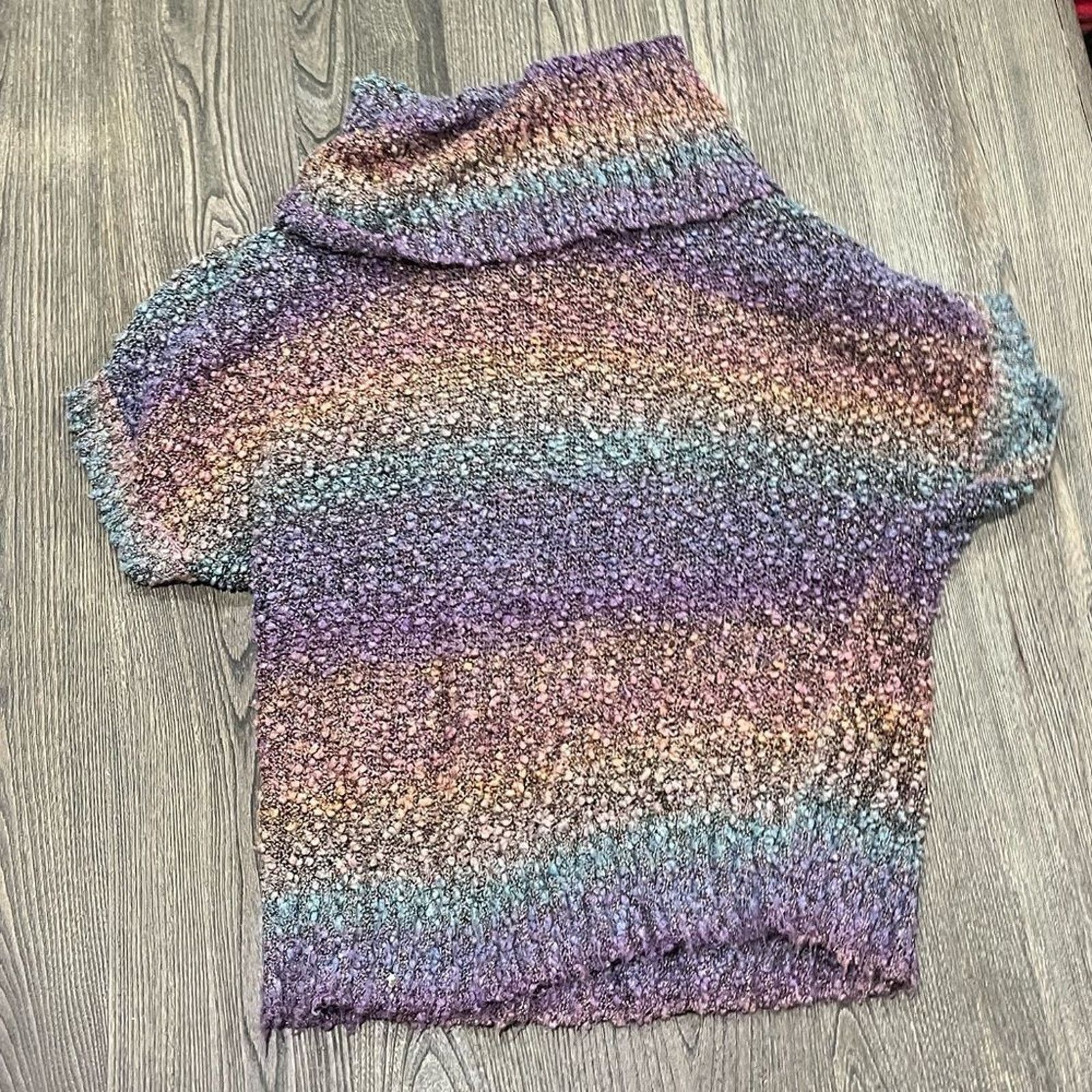 Vintage Cato Woman Rainbow Metallic Cropped Sweater Size 18/20W Size S / US 4 / IT 40 - 3 Thumbnail
