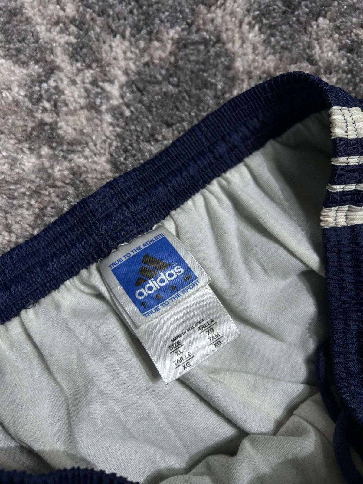 Adidas × Vintage Adidas Vintage Mens Nylon Pants Drill Y2K Size US 36 / EU 52 - 12 Thumbnail