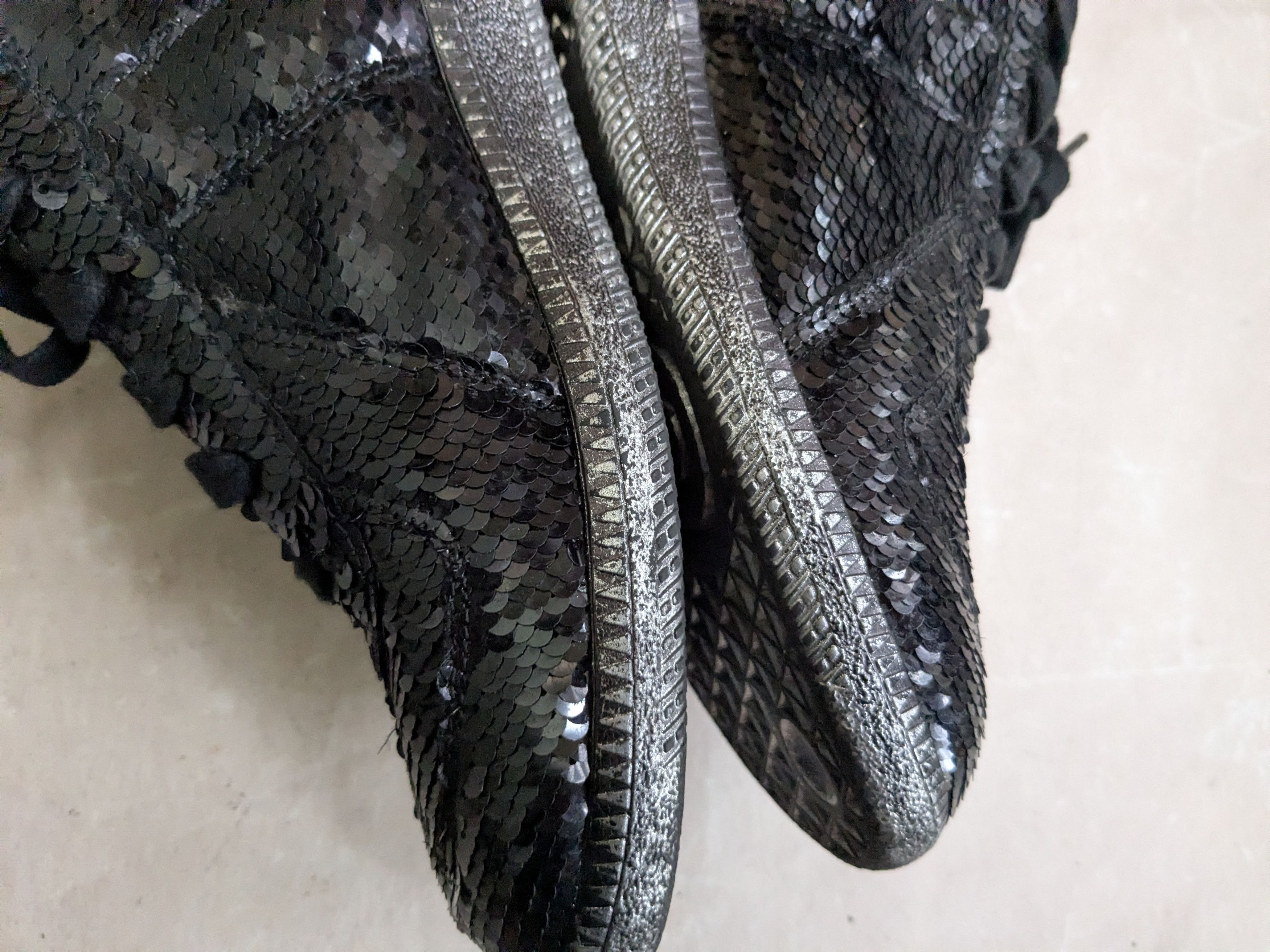 Maison Margiela Maison Margiela Replica GAT Black Sequins 8 41 Low Tops Size US 8 / EU 41 - 9 Thumbnail