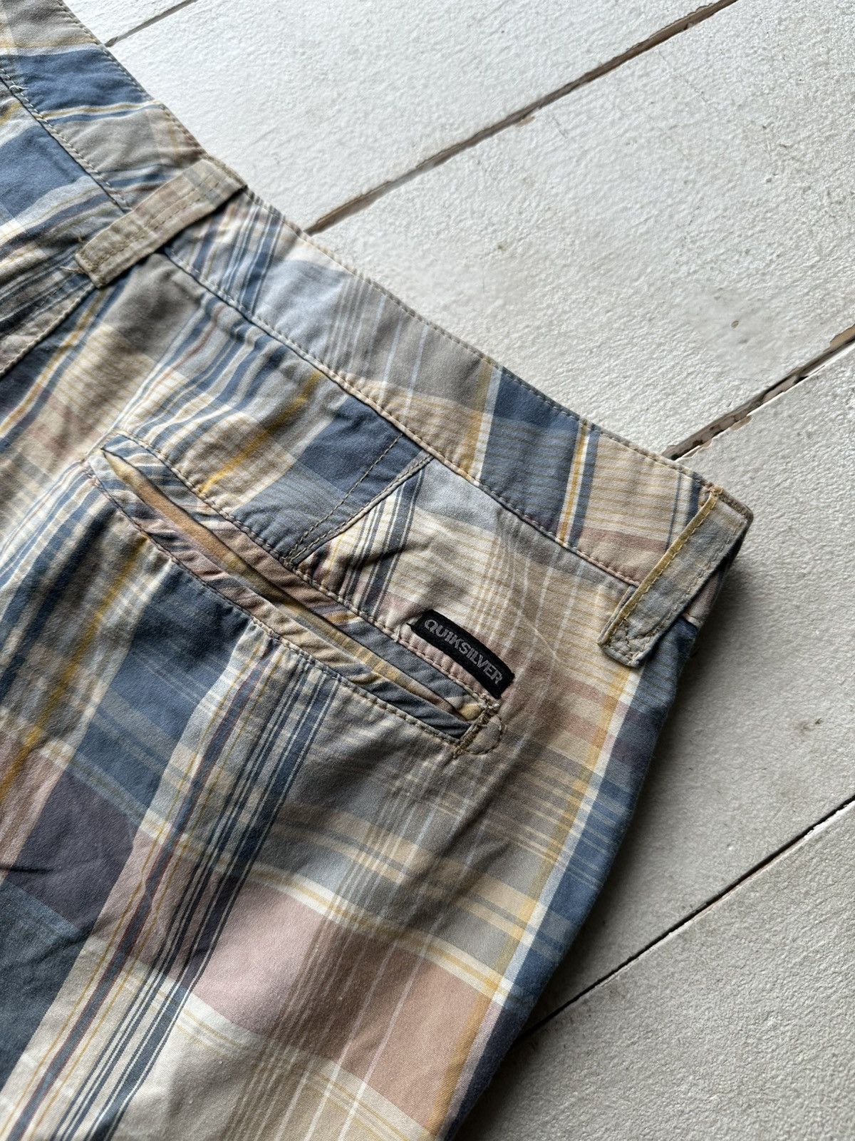 Quiksilver 🚨Vintage Quiksilver Shorts Big Logo Y2K Style 90s Surfing Size US 34 / EU 50 - 11 Thumbnail