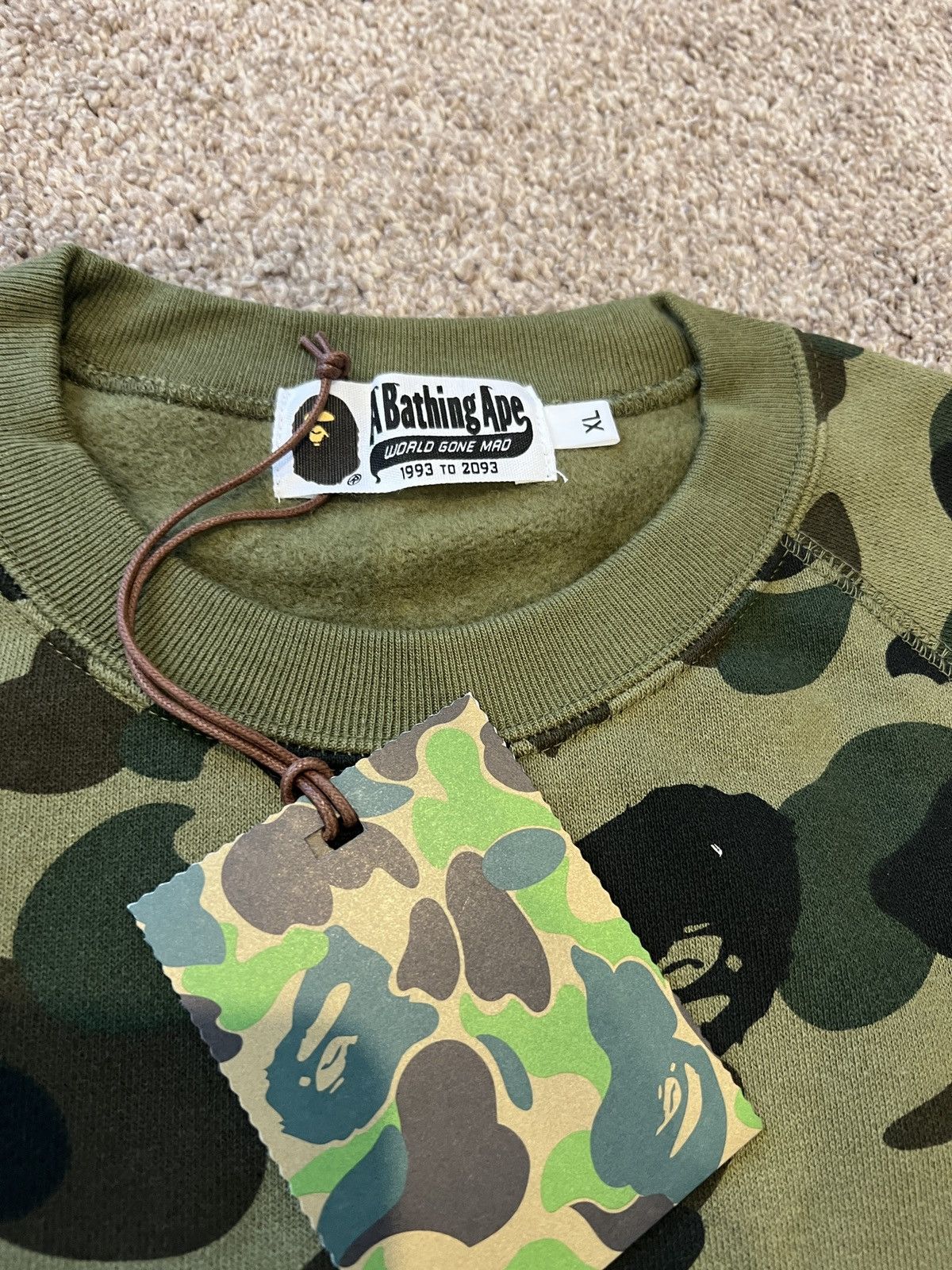 Bape 1st Camo Shark Crewneck Size US XL / EU 56 / 4 - 4 Thumbnail