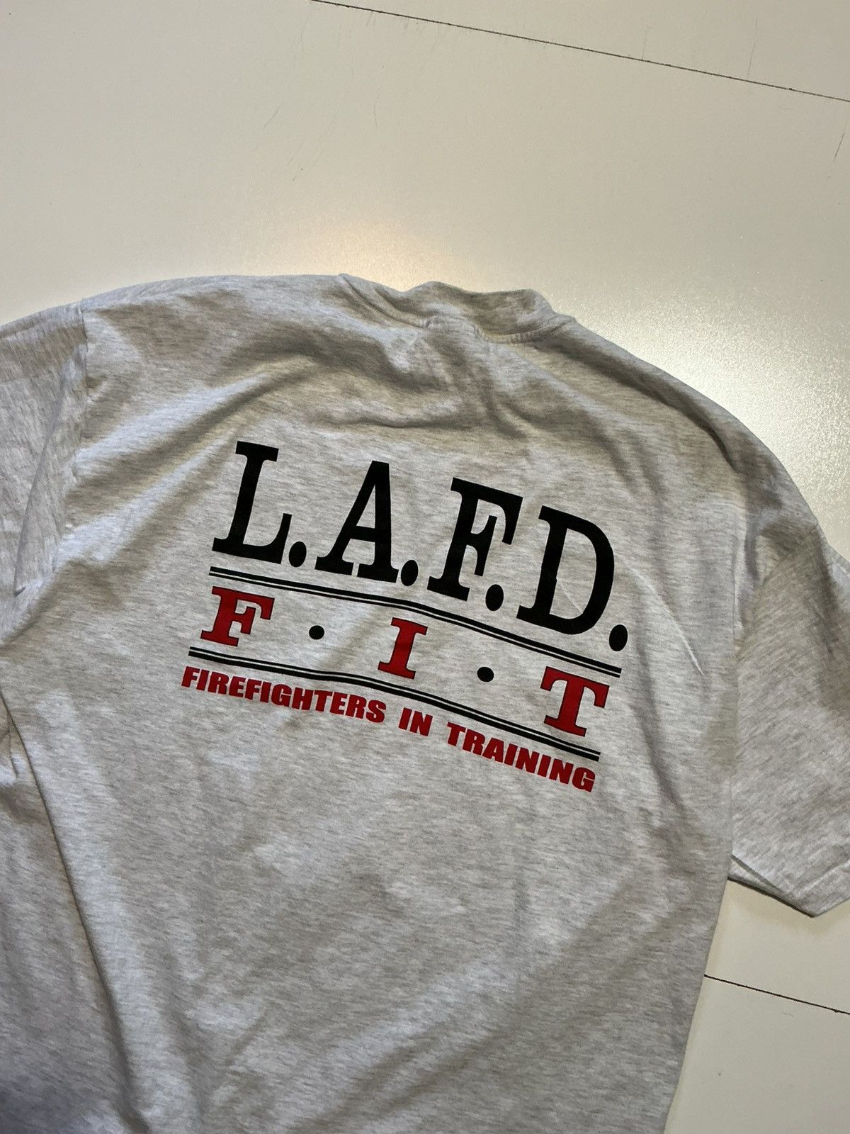Vintage VTG LAFD Los Angeles Fire Department Firefighters T-Shirt Size US XL / EU 56 / 4 - 5 Thumbnail