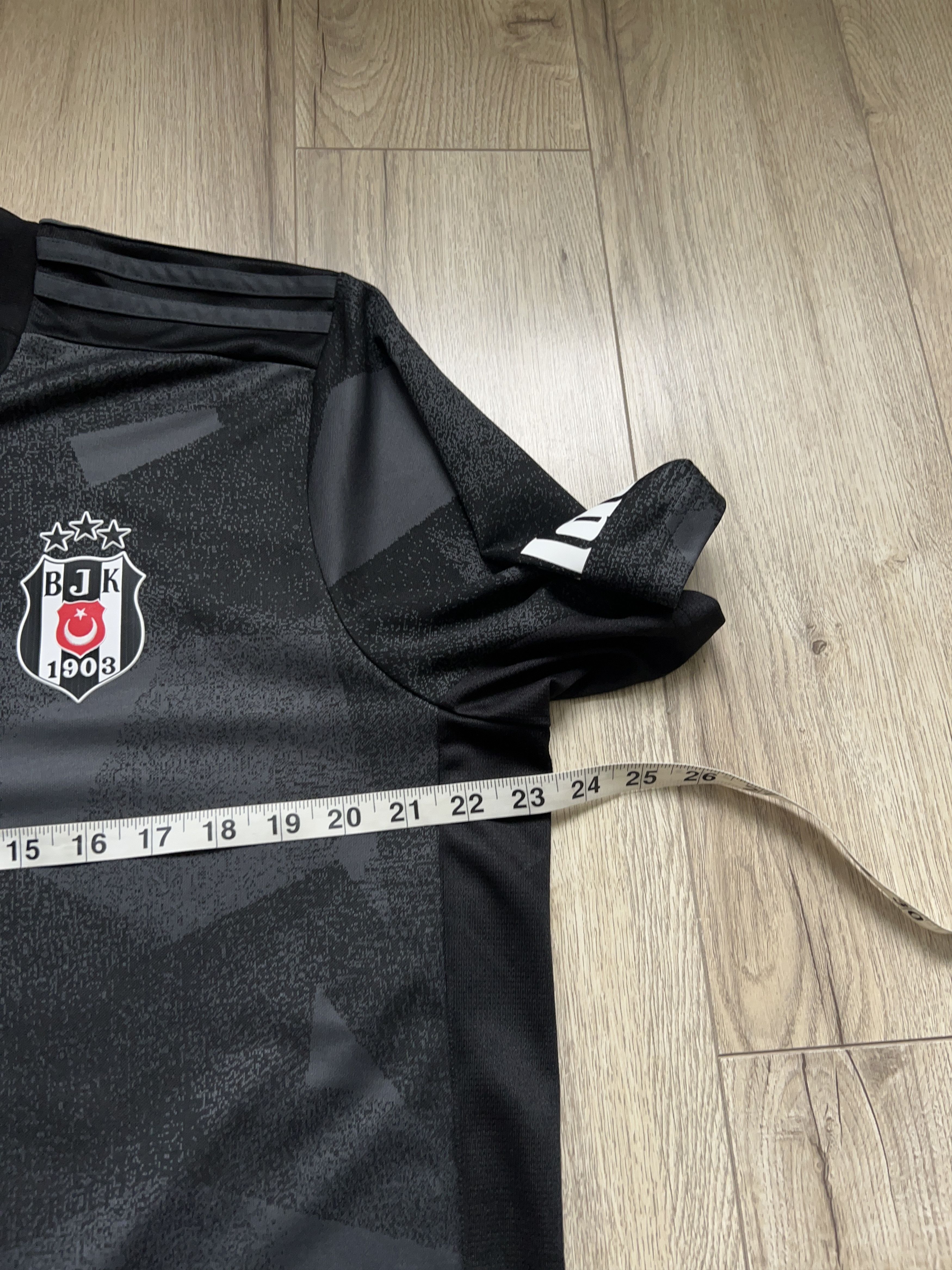Adidas Besiktas #24 VIDA 2019 2020 Away Football Jersey Shirt Size US XL / EU 56 / 4 - 12 Thumbnail
