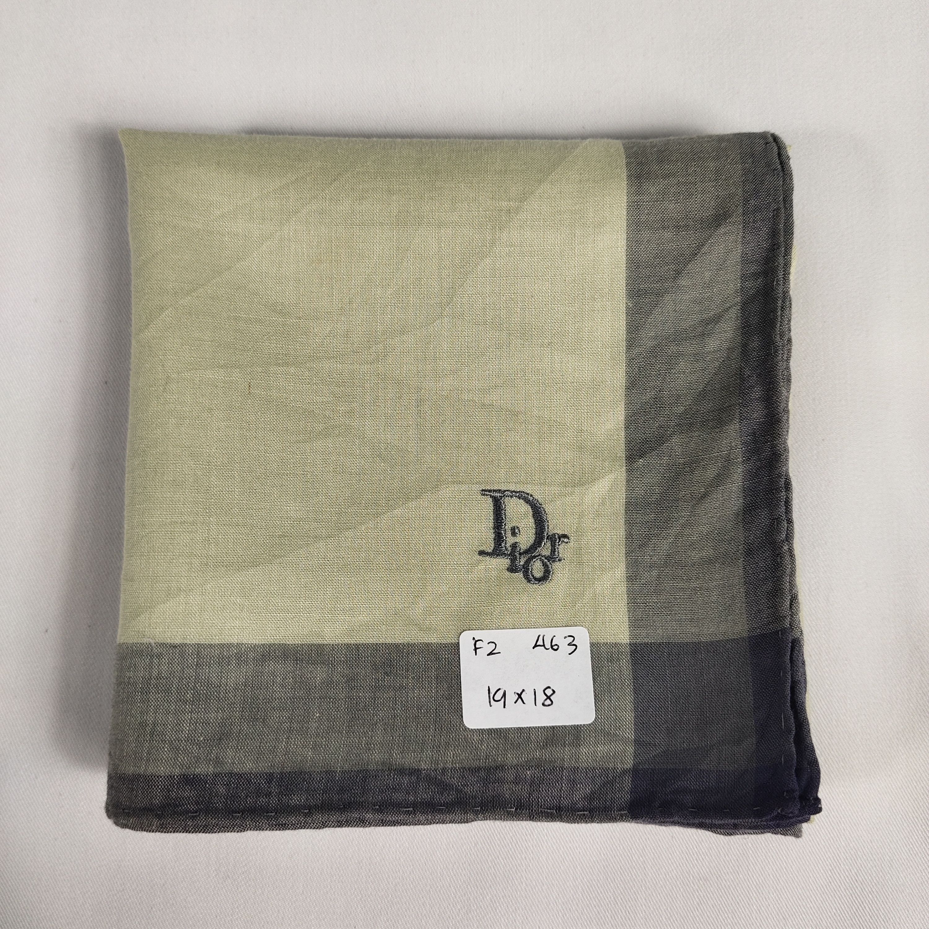 Vintage Dior Handkerchief / Neckerchief / Bandana FZ463 Size ONE SIZE - 2 Thumbnail