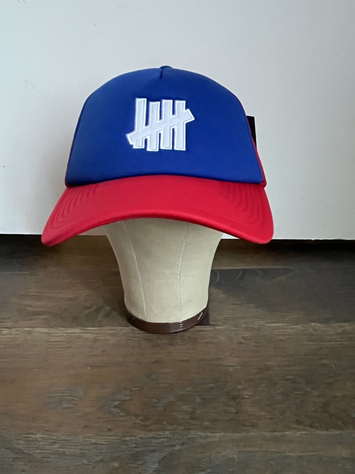 Undefeated NWT Undefeated Icon Trucker Hat Red White Blue Size ONE SIZE - 1 Thumbnail