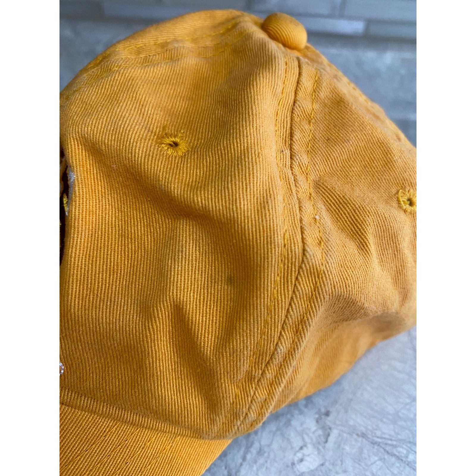 Signatures Minnesota Gophers Strapback Baseball Hat Size ONE SIZE - 8 Thumbnail