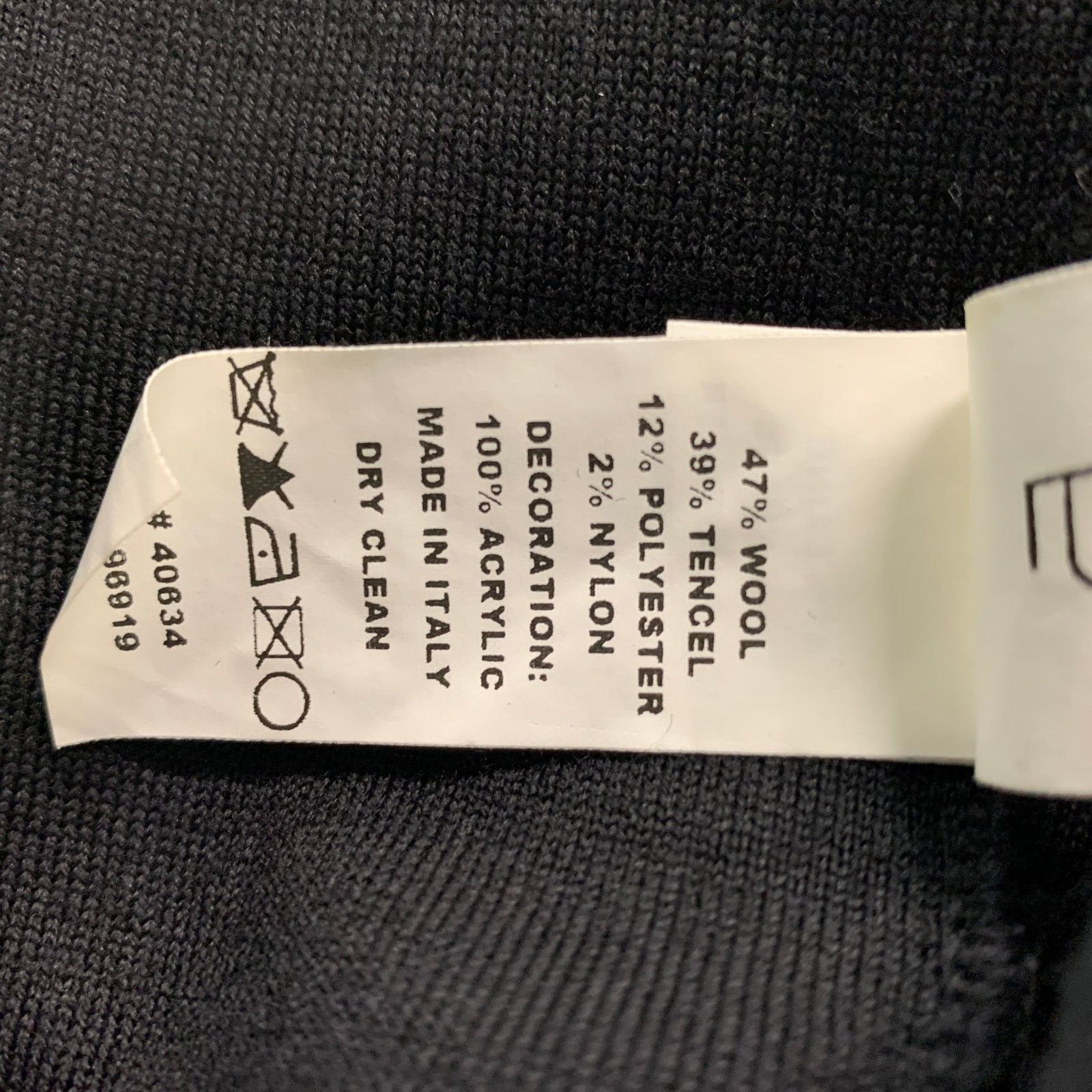 Marc Jacobs Size XS Black Applique Wool Blend Crew-Neck Pullover Size XS / US 0-2 / IT 36-38 - 6 Thumbnail