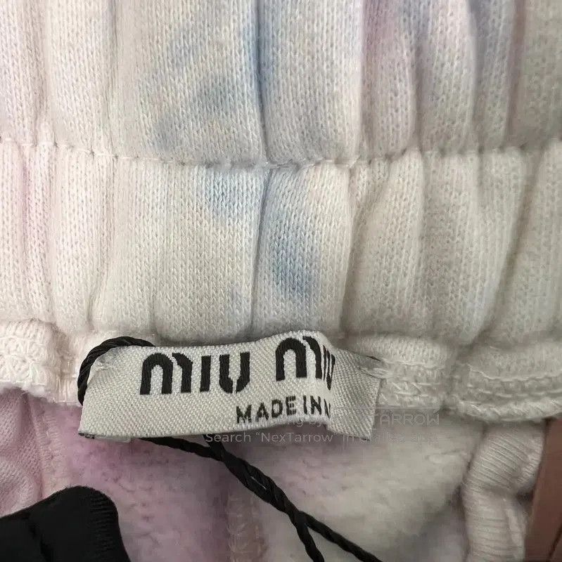 Miu Miu Miu Miu Women's Casual Cotton Pants in White . Size 23" - 3 Thumbnail