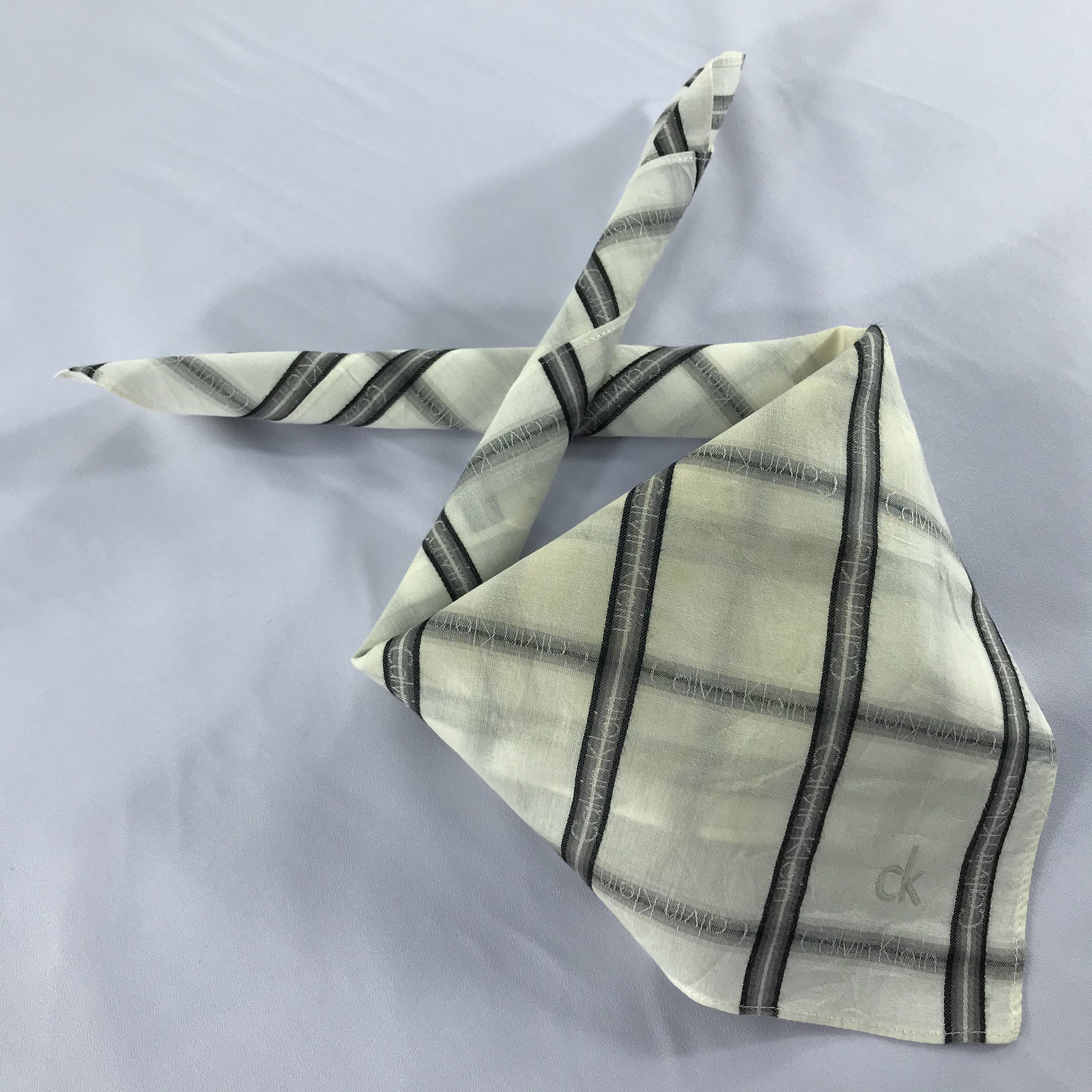 Calvin Klein × Vintage Calvin Klein Handkerchief / Neckerchief / Bandana Size ONE SIZE - 2 Thumbnail