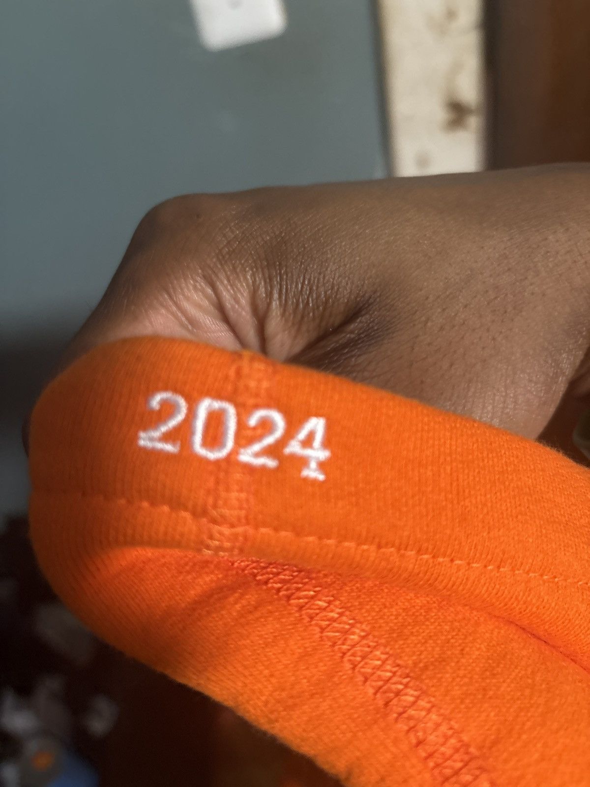 Supreme SUPREME 2024 ORANGE BOX LOGO HOODIE Size US S / EU 44-46 / 1 - 2 Thumbnail