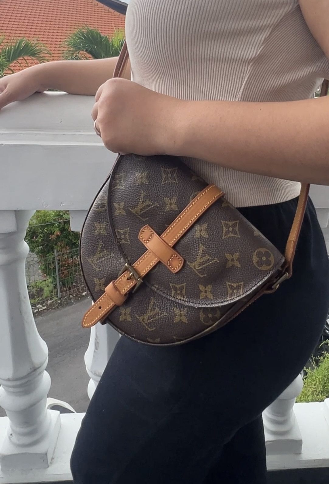 Louis Vuitton Authentic Louis Vuitton Chantilly PM Size ONE SIZE - 22 Thumbnail