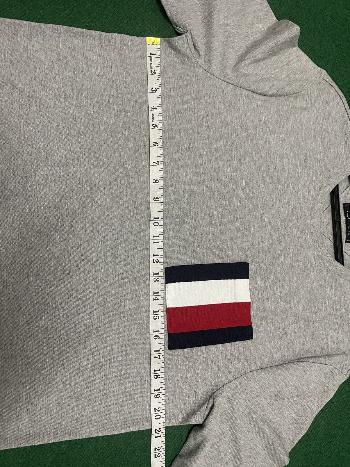 Tommy Hilfiger Vintage Tommy Hilfiger New With Tag Shirt Size US L / EU 52-54 / 3 - 9 Thumbnail