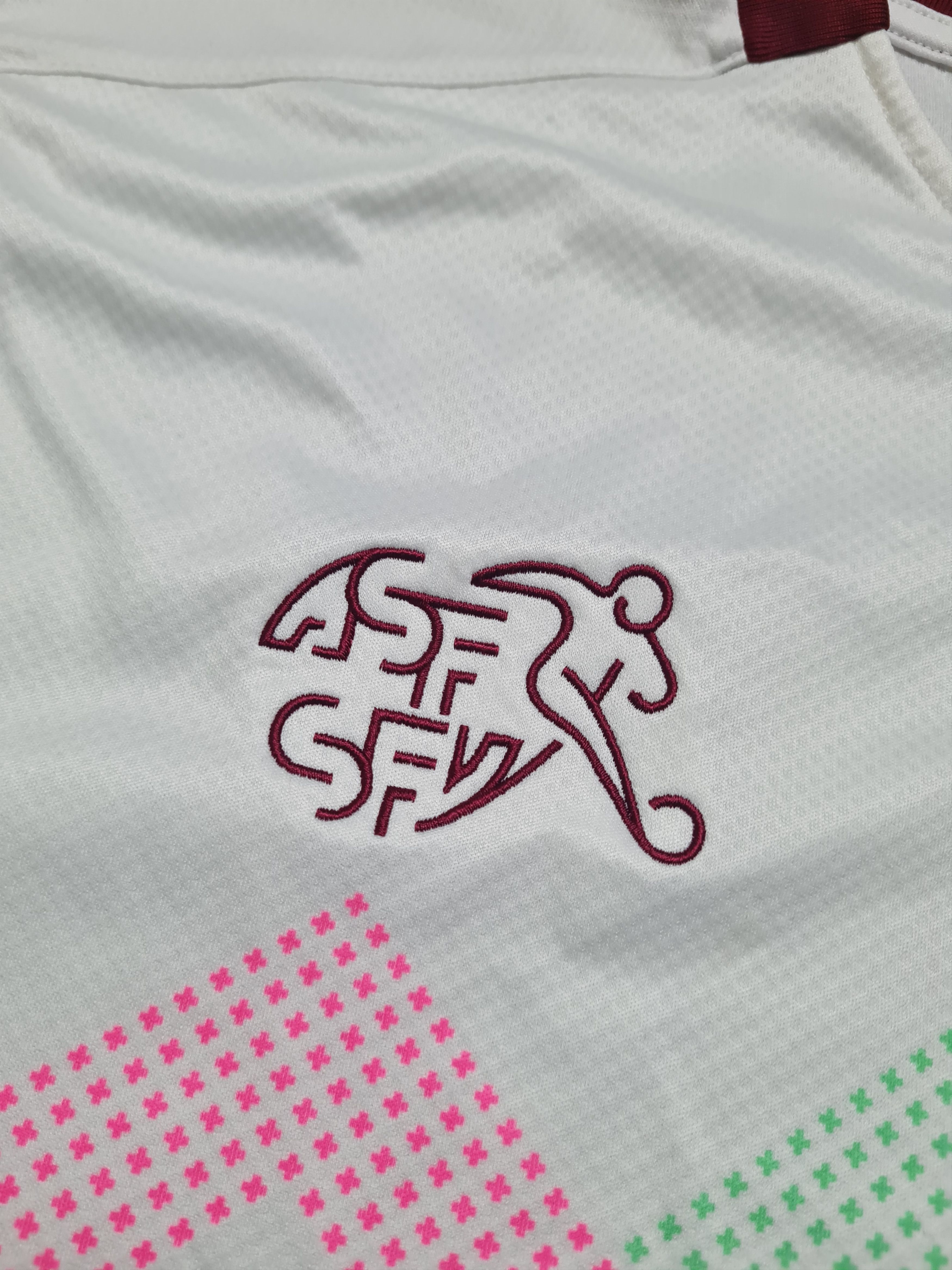 Puma SWITZERLAND 2020/2021 AWAY FOOTBALL SHIRT SOCCER JERSEY PUMA Size US XXL / EU 58 / 5 - 11 Thumbnail