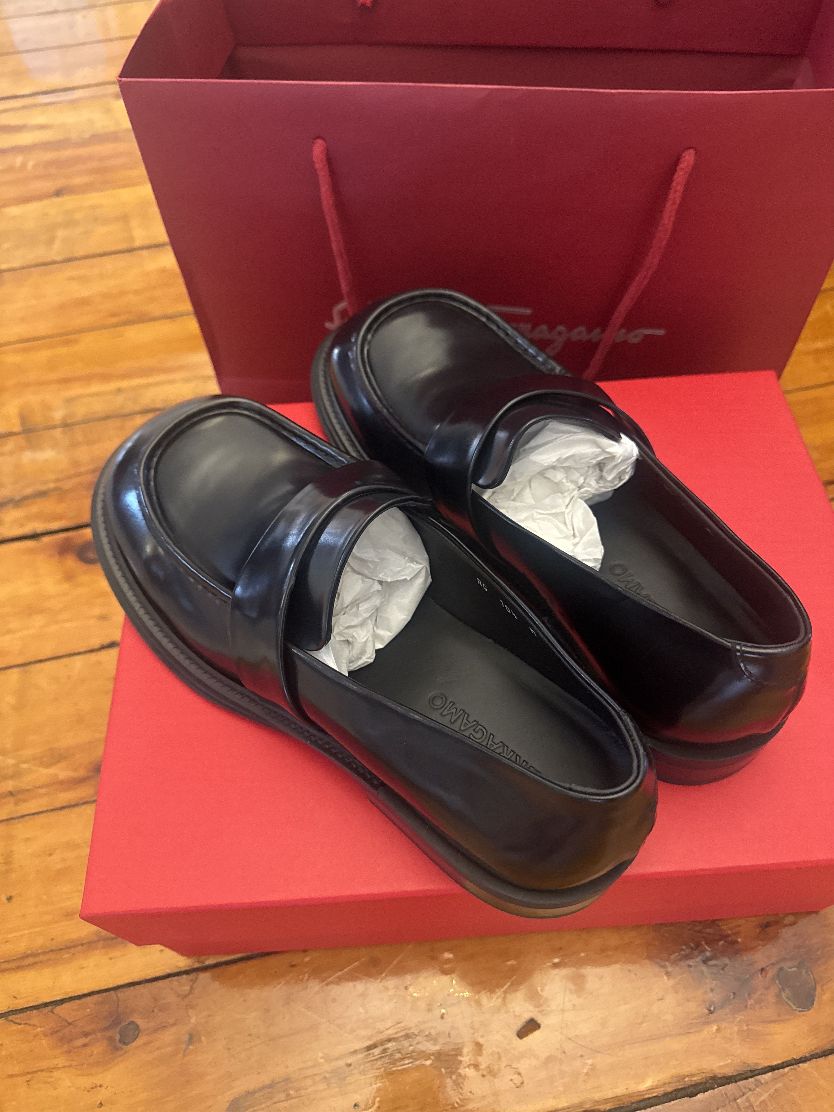 Salvatore Ferragamo Fidele Loafers Size US 10.5 / EU 43-44 - 2 Thumbnail