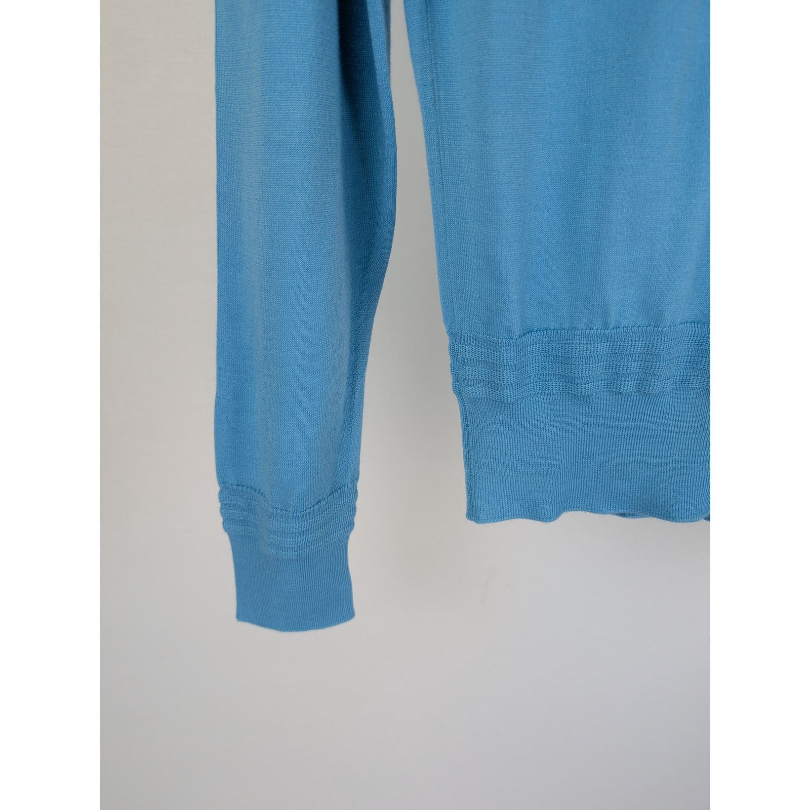 Tom Ford o1rshd1 V-Neck Knitwear Sweatshirt Sweater in Sky Blue Size US S / EU 44-46 / 1 - 6 Thumbnail