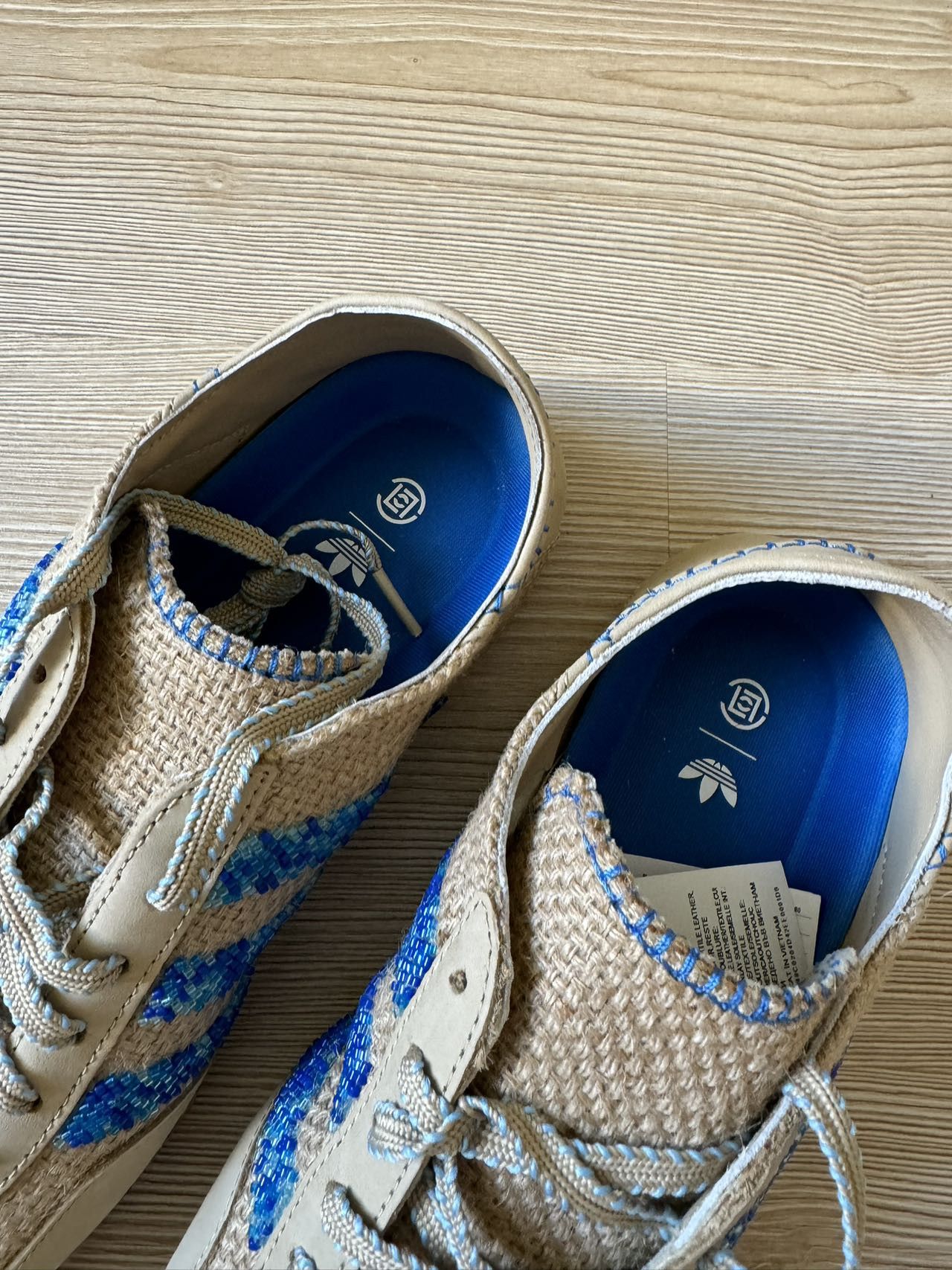 Adidas × CLOT Adidas Gazelle CLOT Linen Khaki US 8.5/ EU42 Size US 8.5 / EU 41-42 - 6 Thumbnail
