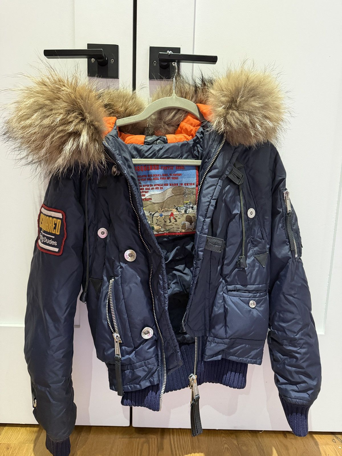 Dsquared2 Dsquared2 Down Jacket 2007 Runway “Fighting Dudes” Size XS / US 0-2 / IT 36-38 - 2 Thumbnail