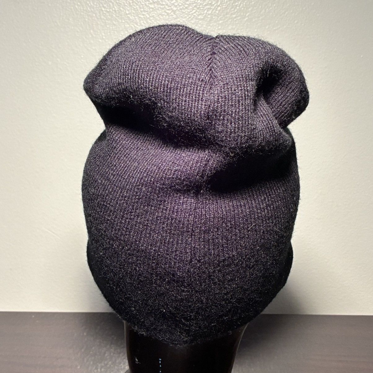 Other Rihanna MAC viva glam black beanie Size ONE SIZE - 3 Thumbnail