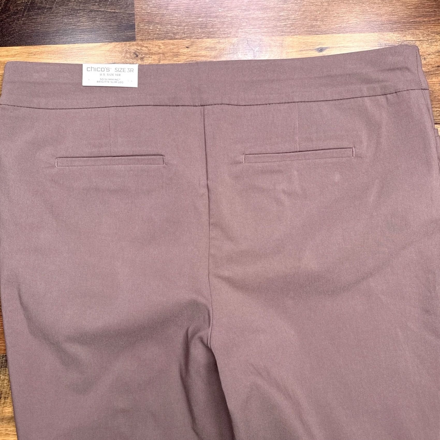 Vintage Chico's Pants Womens 3R Slim Leg Cropped Tapered Flat Front Elastic Waist Rayon Spandex Nylon Brown 30.5 Inseam New Size 26" / US 2 / IT 38 - 7 Thumbnail