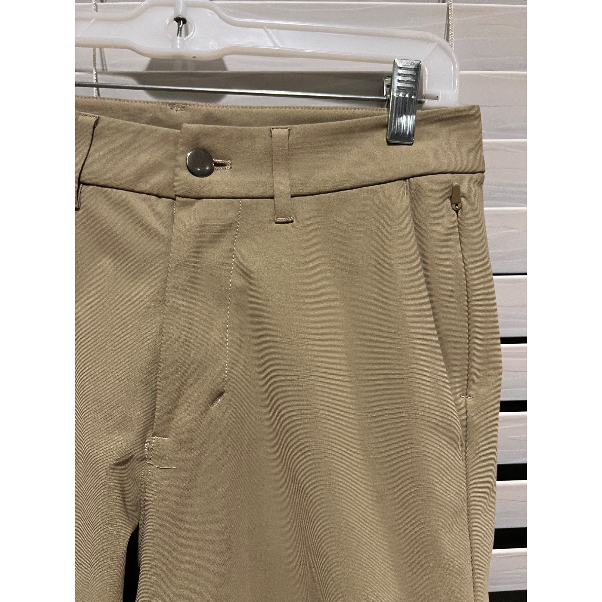 Lululemon Lululemon Men’s Khaki Pants - Size 28 Size US 28 / EU 44 - 2 Thumbnail