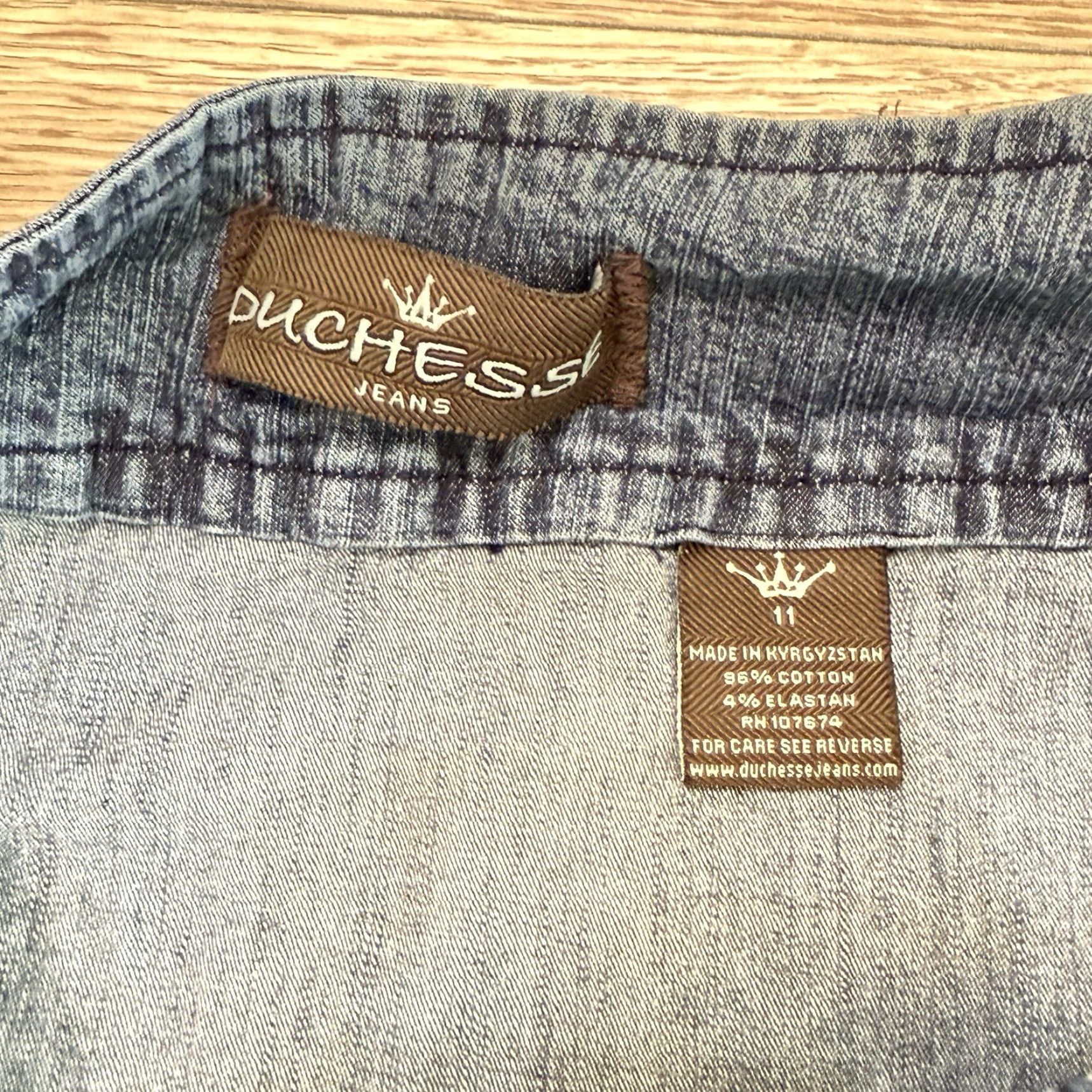 Denime VINTAGE Duchess Denim Skirt Juniors Short Mini Pleated Cotton Blend Blue 11 Women Size 32" / US 10 / IT 46 - 2 Thumbnail