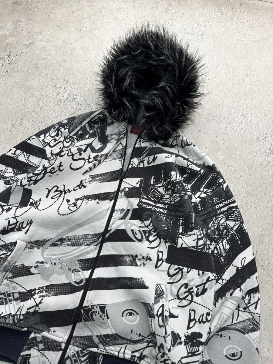 If Six Was Nine y2k fur fuzzy hoodie over print hysteric glamour jacket Size US XL / EU 56 / 4 - 4 Thumbnail