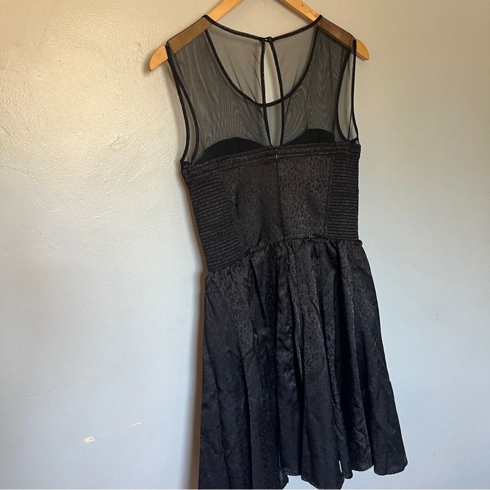 Guess GUESS Sleeveless Black Leopard Dress NWOT Sz.6 Medium Size ONE SIZE - 5 Thumbnail