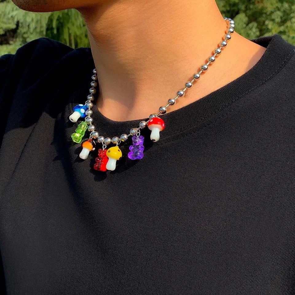 Jewelry Vintage Acrylic Transparent Bear Mushroom Pendant Necklace Size ONE SIZE - 2 Thumbnail