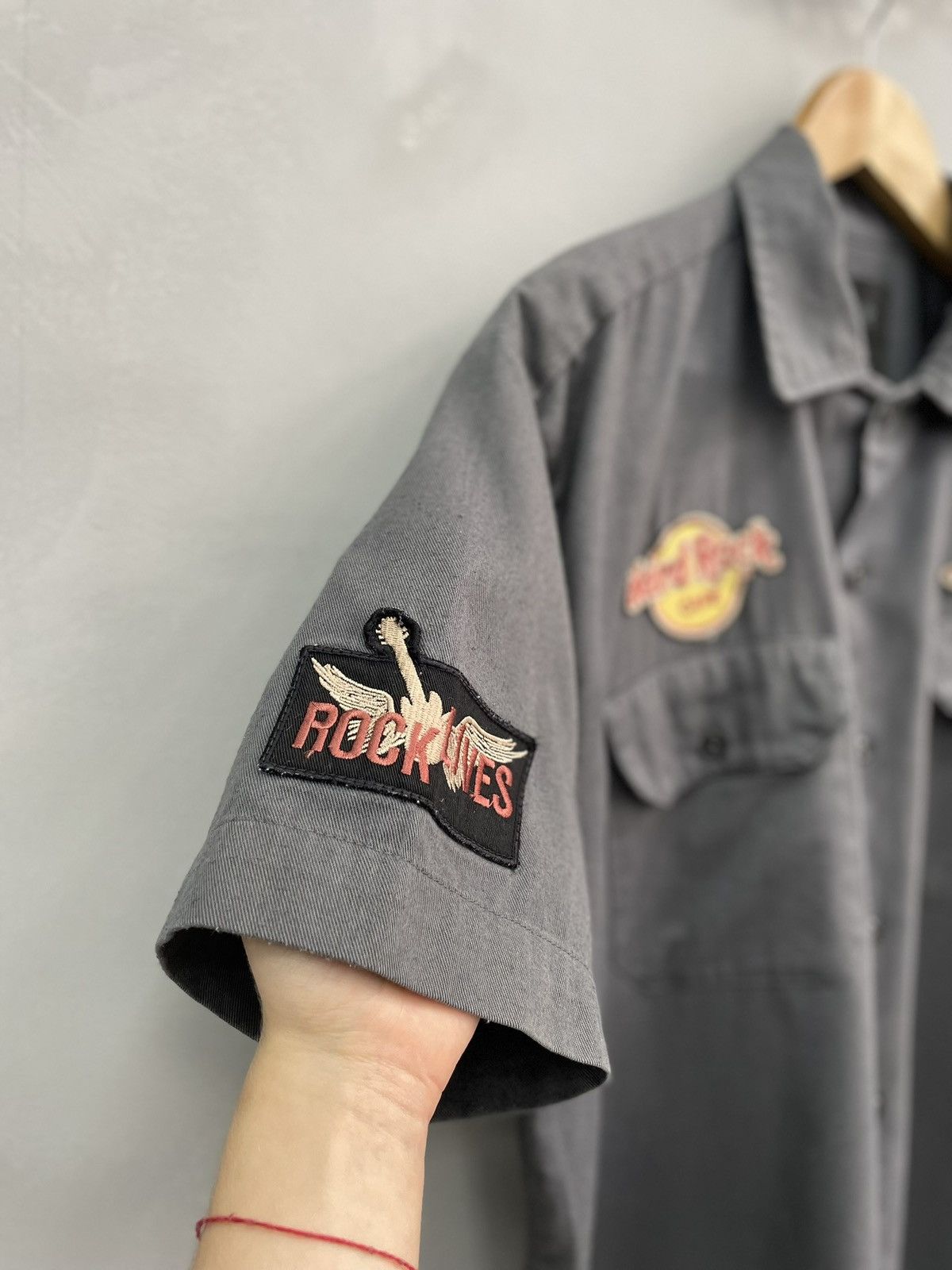 Hard Rock Cafe Retro american Hard Rock cafe y2k shirt button up Size US L / EU 52-54 / 3 - 5 Thumbnail