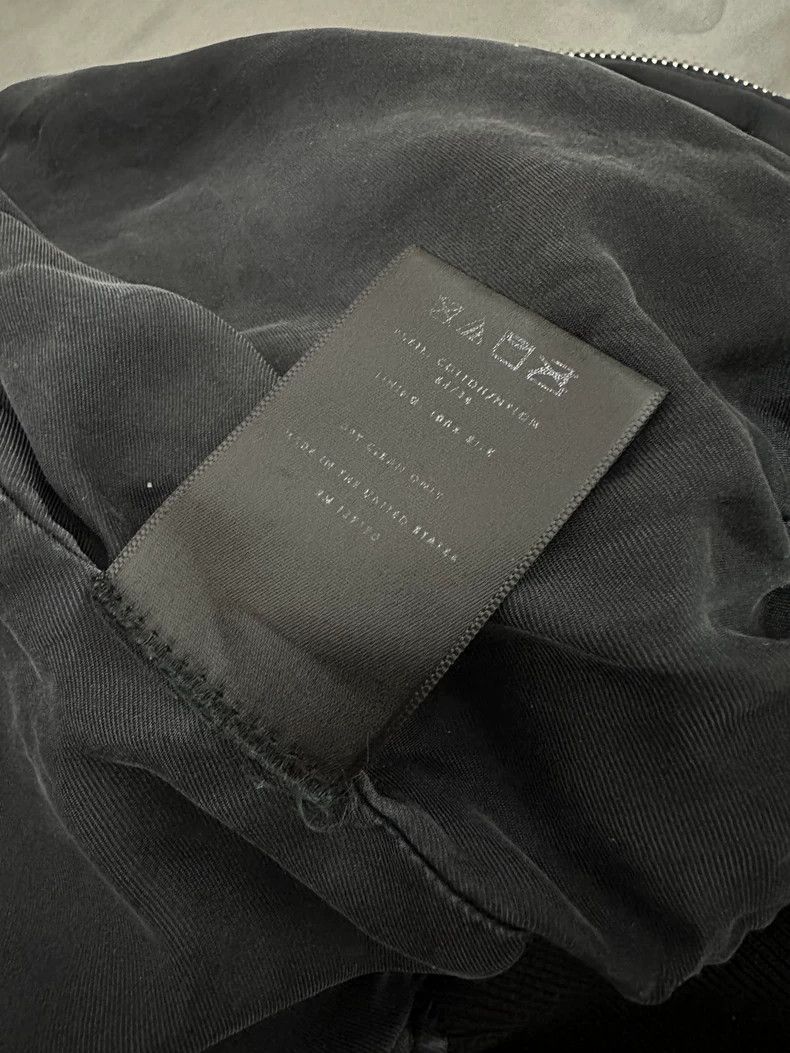 Fear of God Fear of God The first generation of black bomber jackets Size US M / EU 48-50 / 2 - 7 Thumbnail
