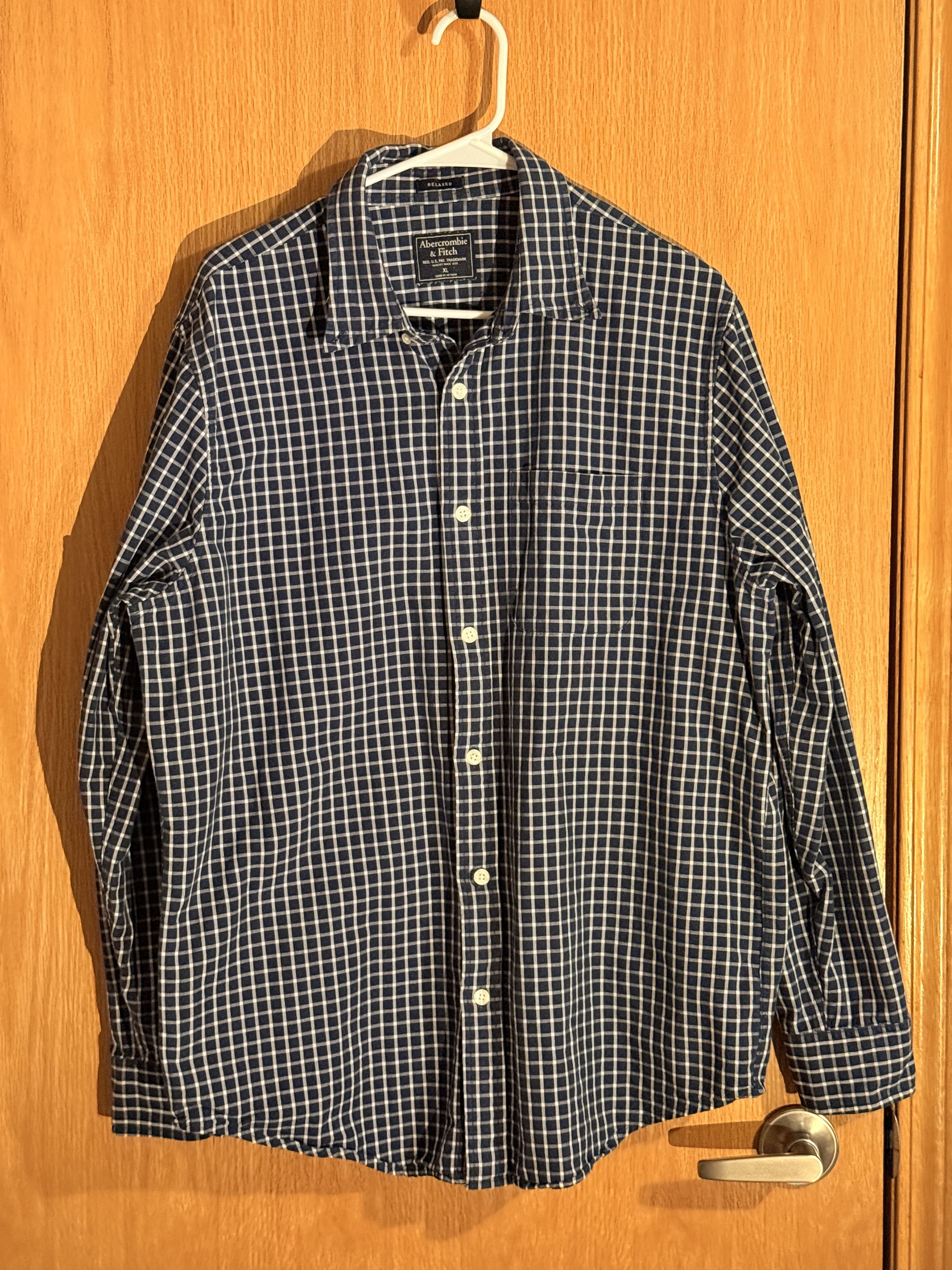 Abercrombie & Fitch Abercrombie & Fitch Blue White Plaid Button Down Size US XL / EU 56 / 4 - 1 Thumbnail