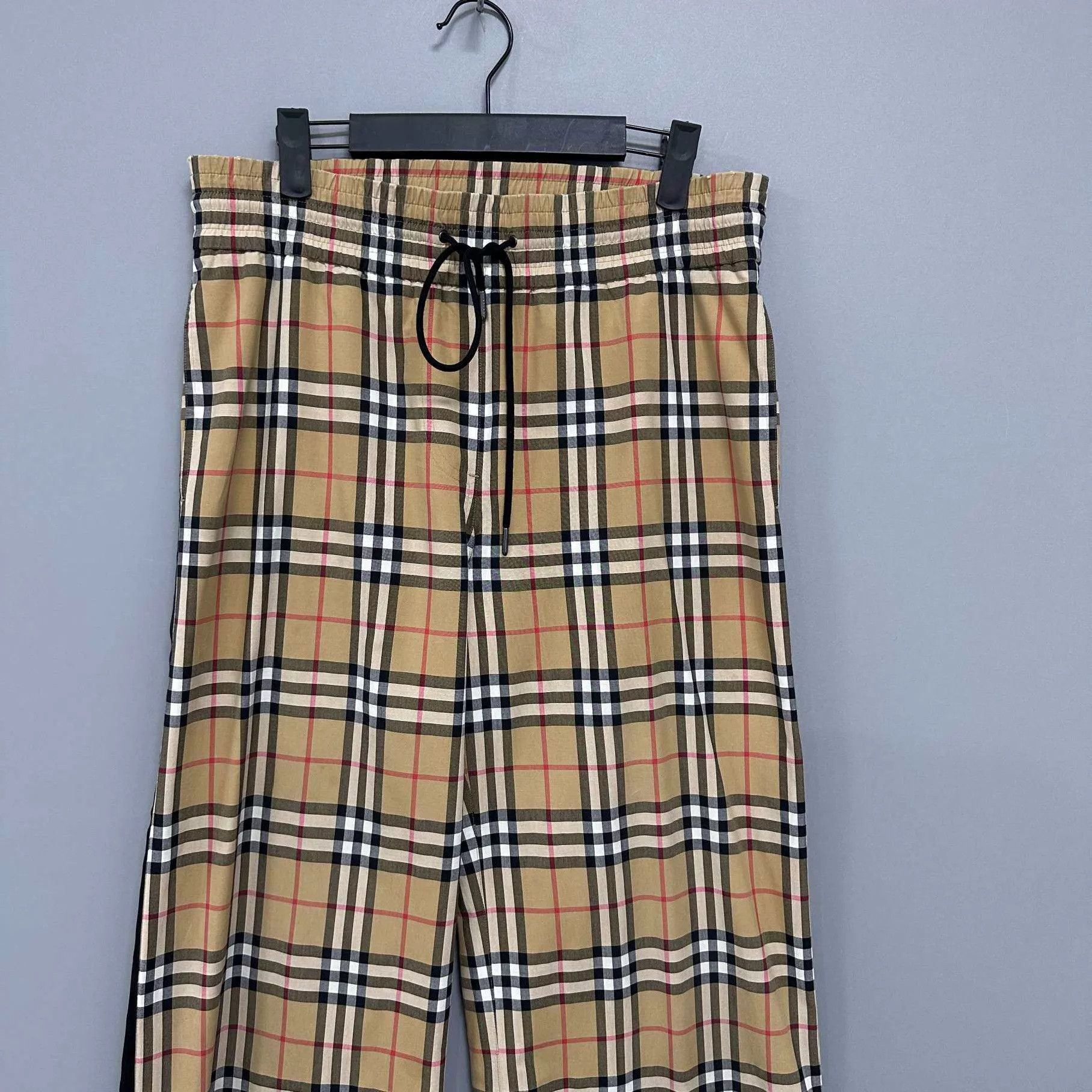 Burberry Burberry Side Black Stripe Check Trousers UK6 99New Size 26" / US 2 / IT 38 - 2 Thumbnail