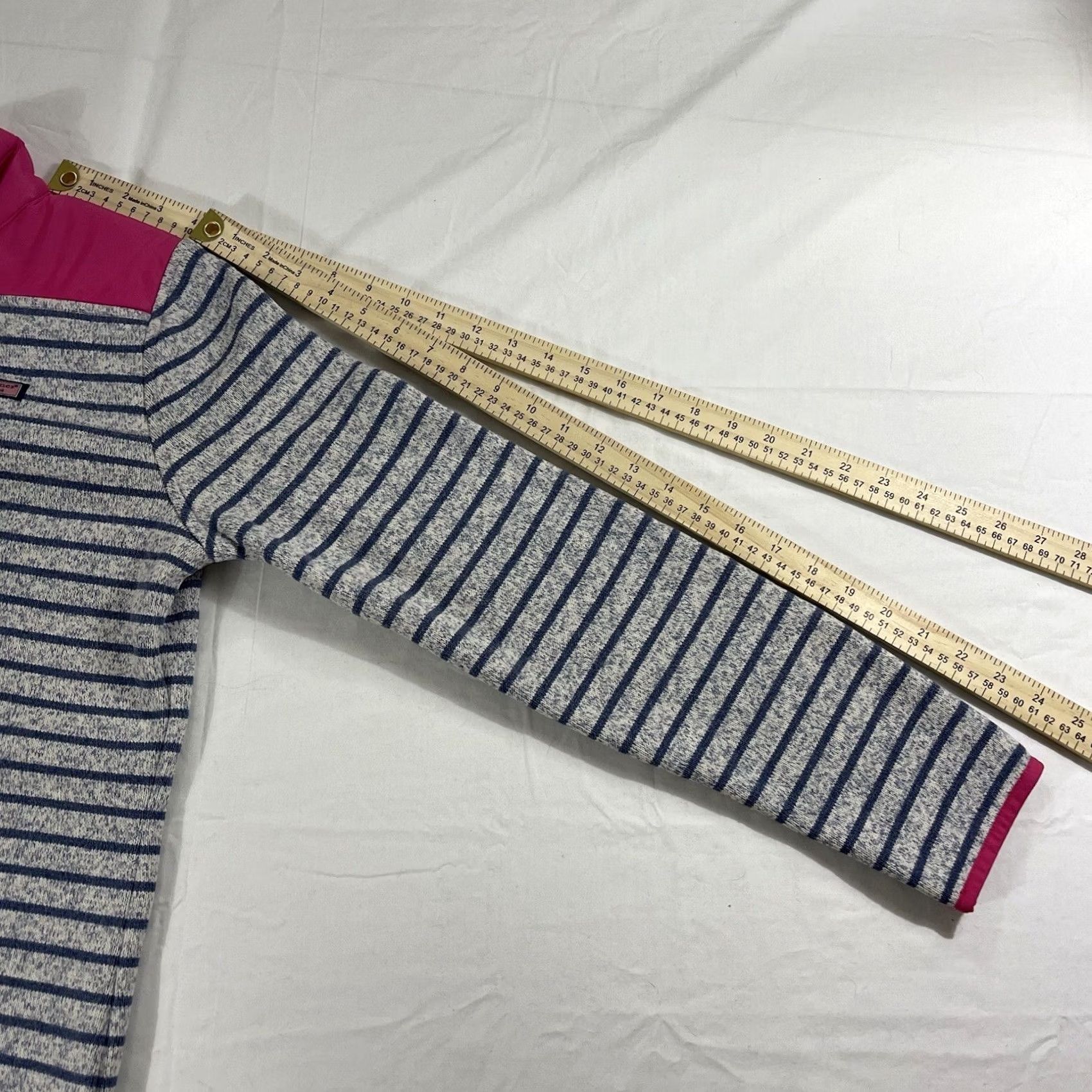 Vineyard Vines Vineyard Vines Women's M 1/4 Zip Sweater Logo Gray Stripes Mock Neck Pullover NY? Actually. Size M / US 6-8 / IT 42-44 - 7 Thumbnail