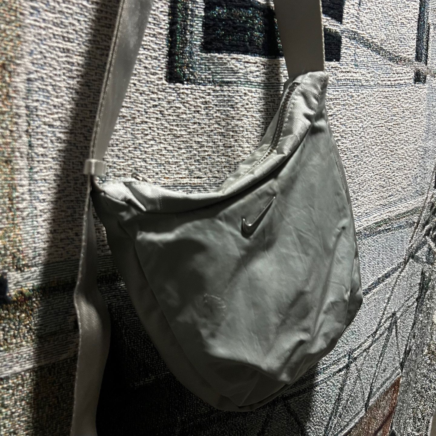 Nike (SOLD OUT)Nike silver mini cross bag Size ONE SIZE - 3 Thumbnail